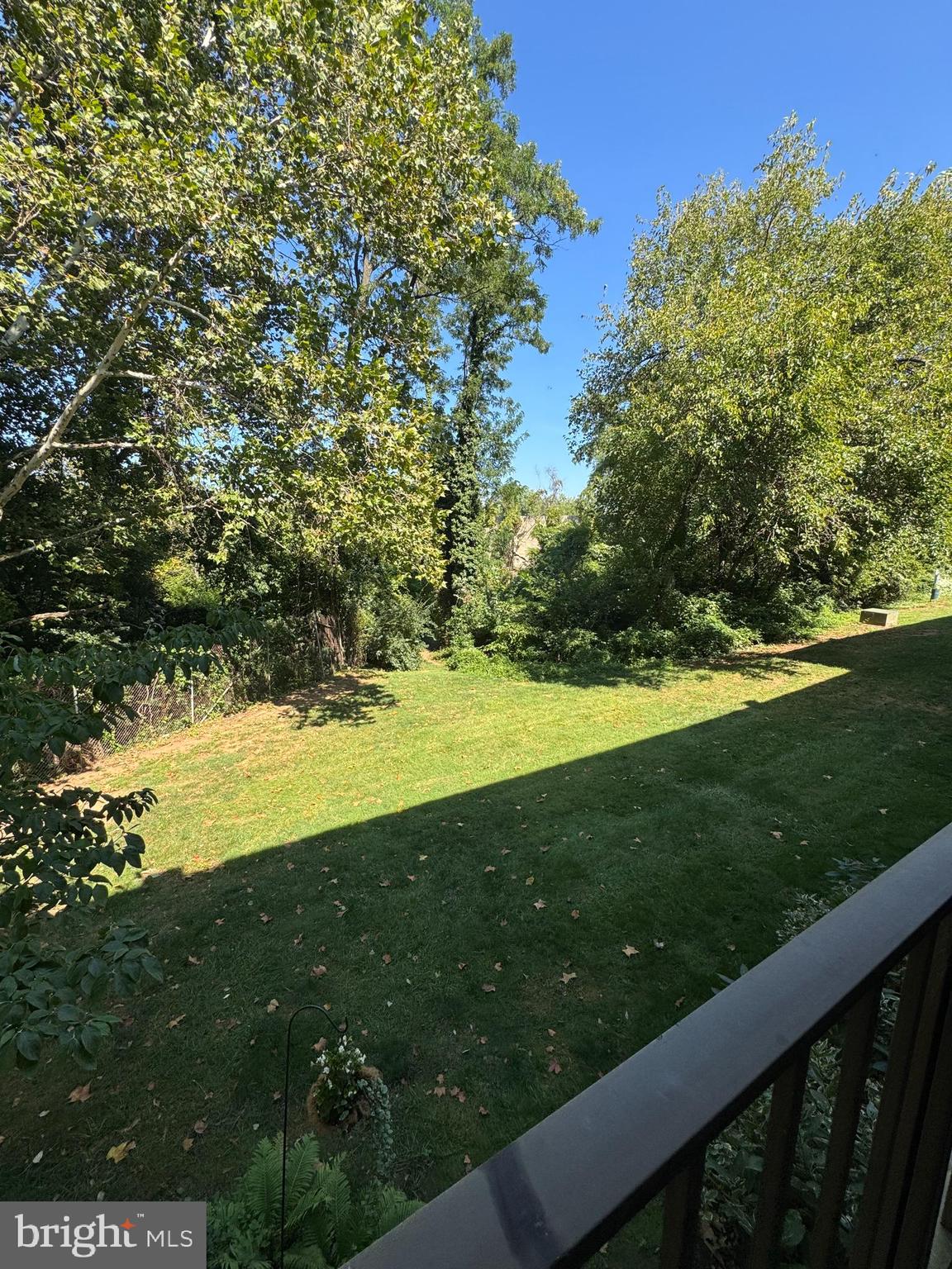 DULANEY VALLEY GARDENS - Residential Lease