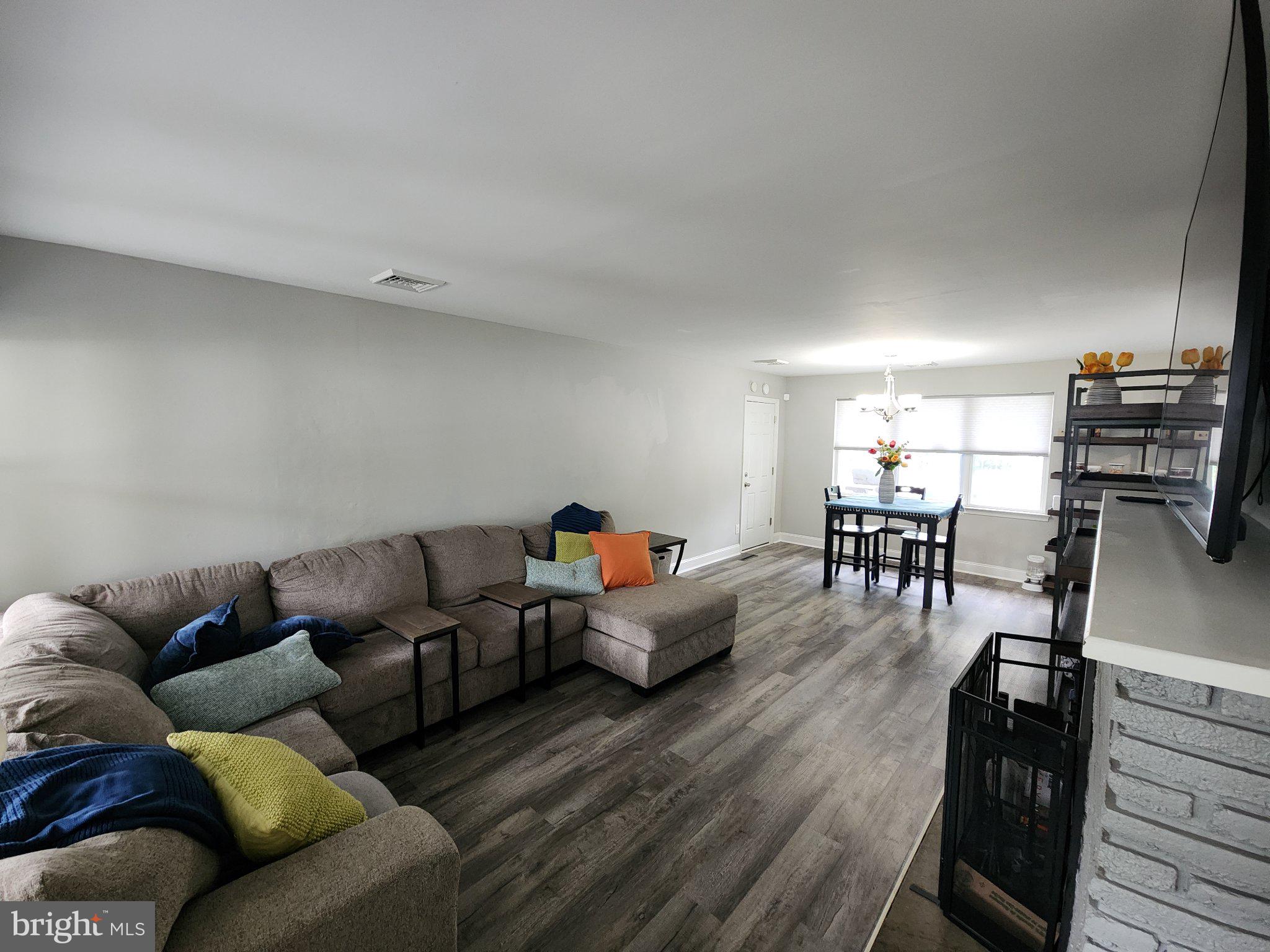 802 DEVON ROAD