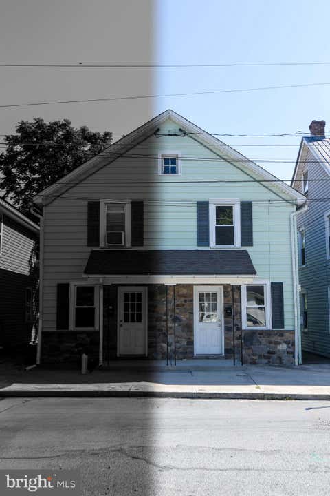 Townhouse For Sale - 325 Fourth Street<br/> WAYNESBORO, PA 17268