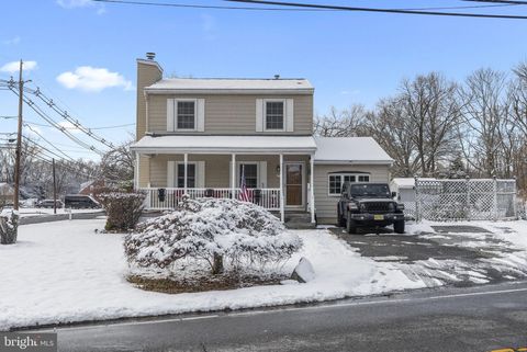 Photo of 94 Groveville Road, TRENTON, NJ 08620 (MLS # NJBL2104158)