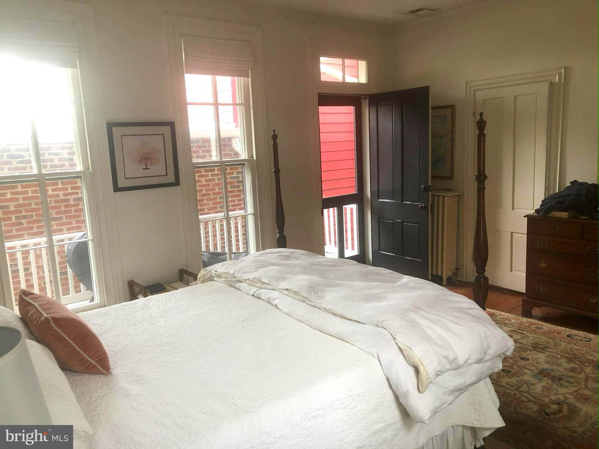 OLD TOWN HISTORIC - Residential Lease