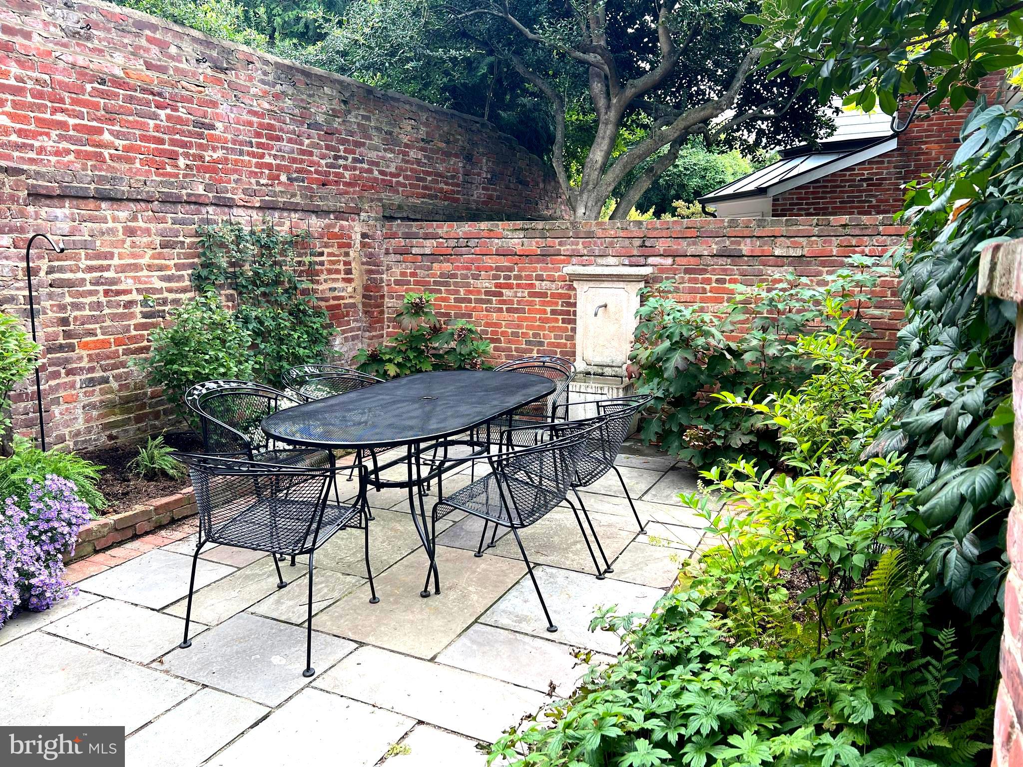 OLD TOWN HISTORIC - Residential Lease