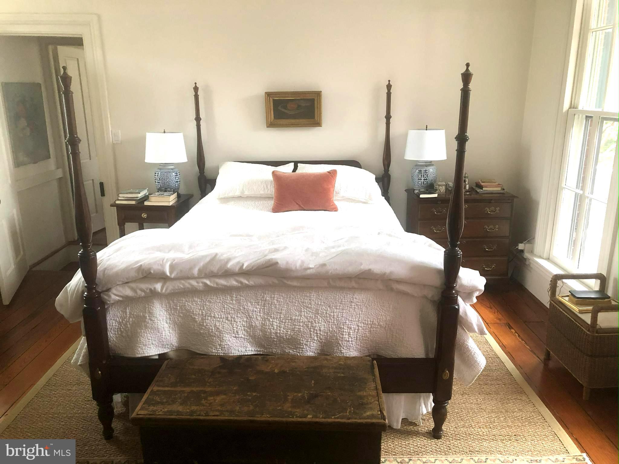 OLD TOWN HISTORIC - Residential Lease