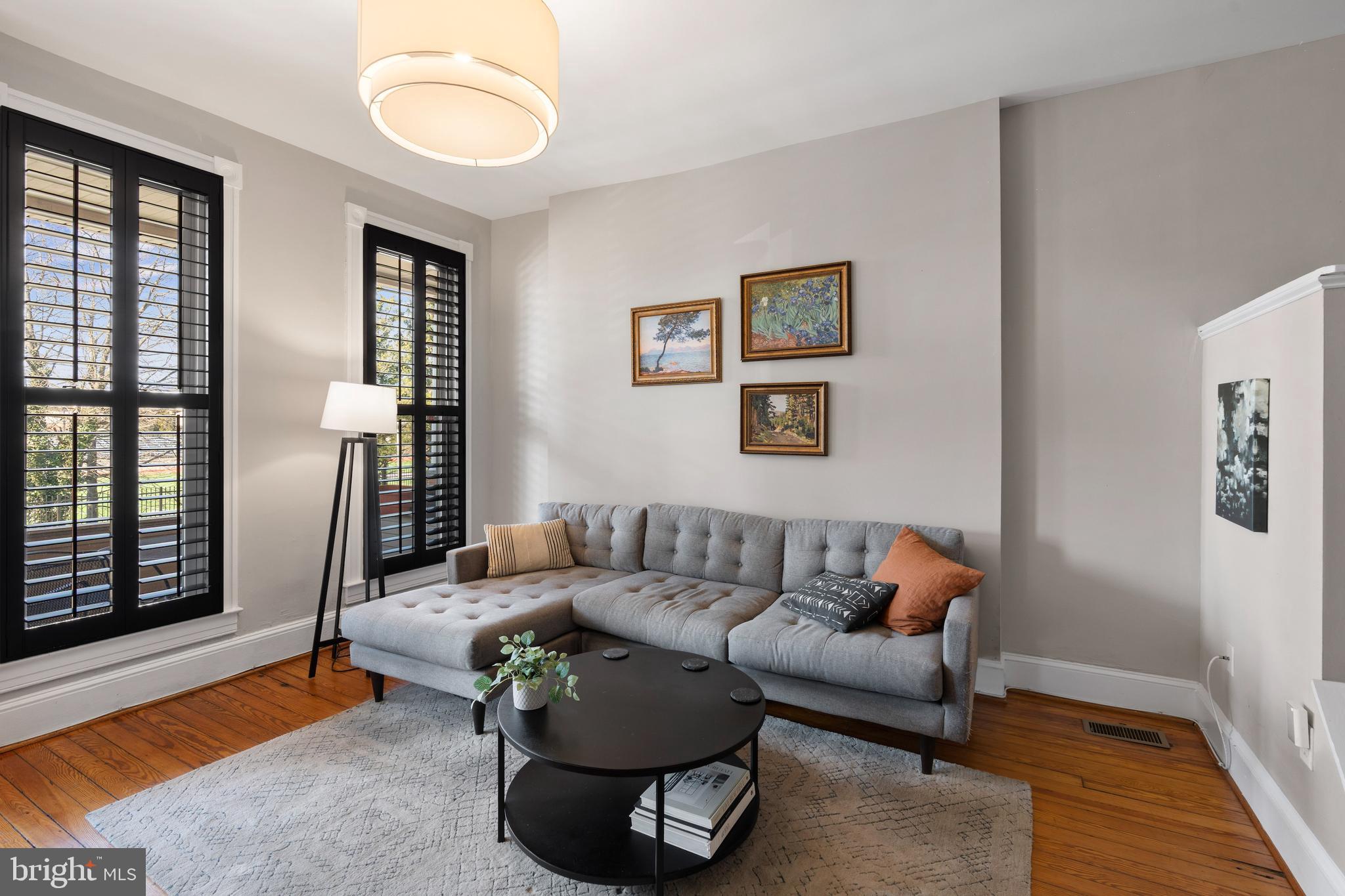 IRVINGTON - Residential