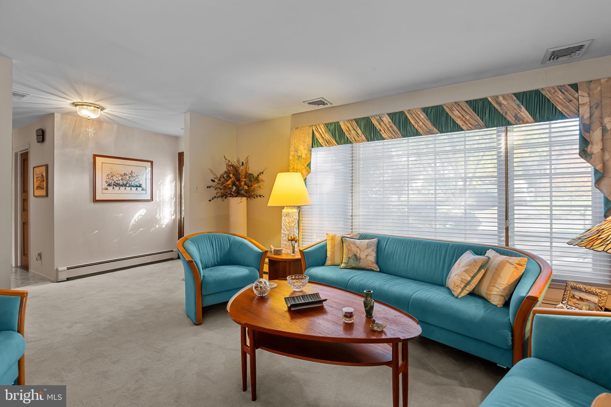 CARRIAGE HILL - Residential