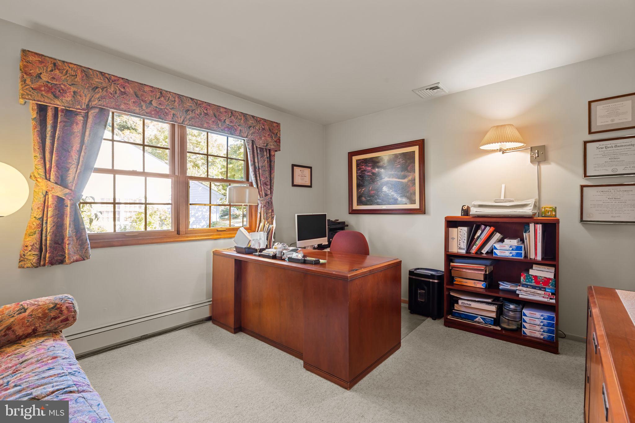 CARRIAGE HILL - Residential