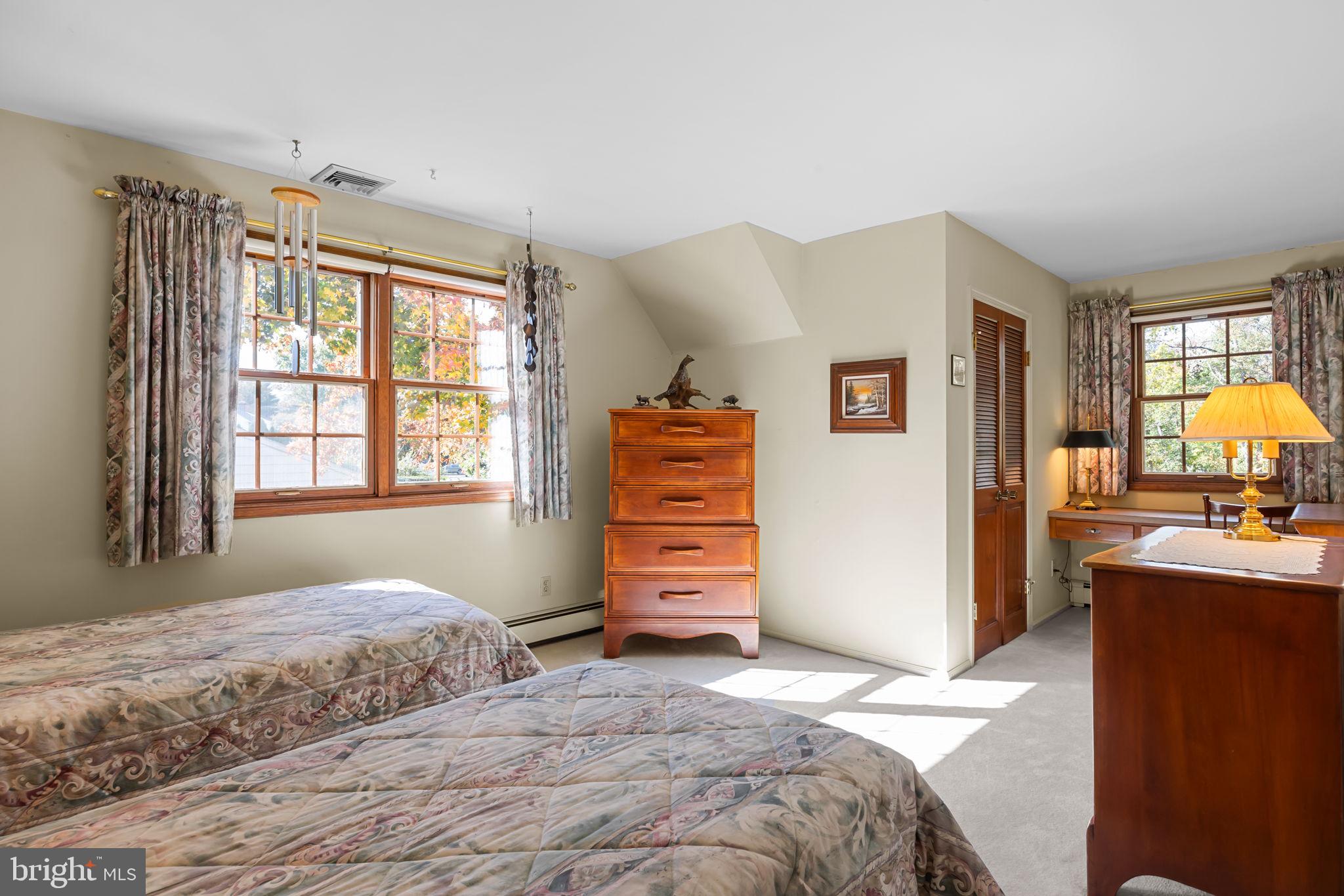 CARRIAGE HILL - Residential