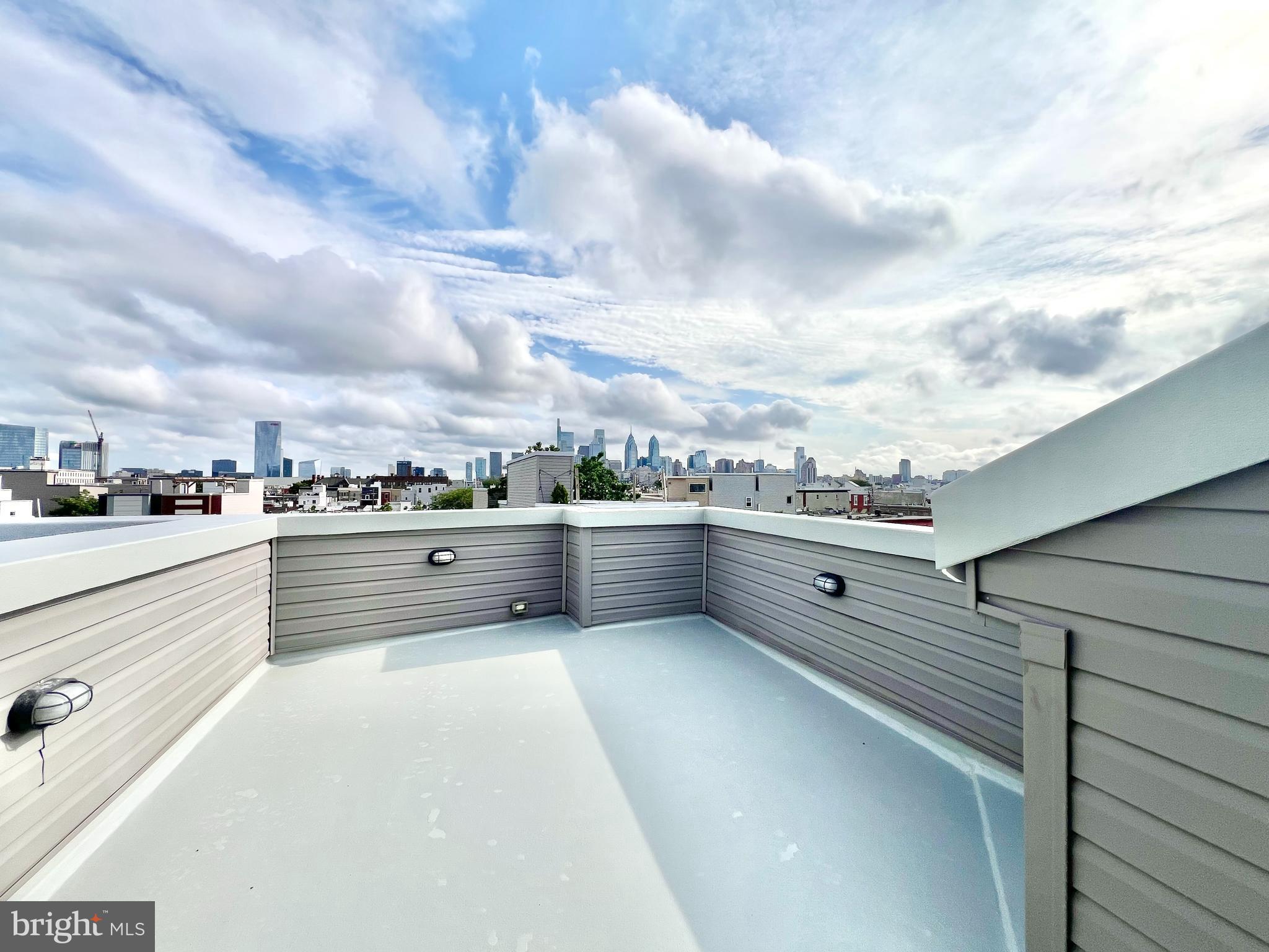 POINT BREEZE - Residential