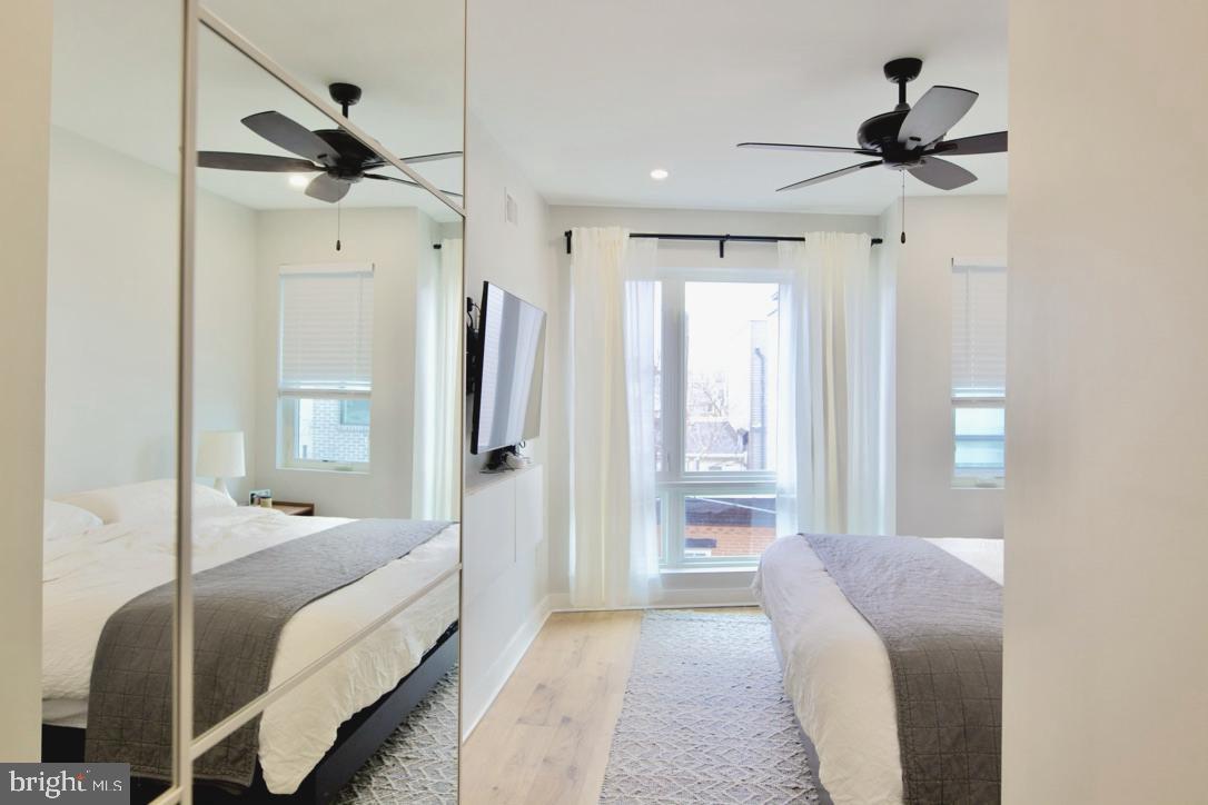 POINT BREEZE - Residential