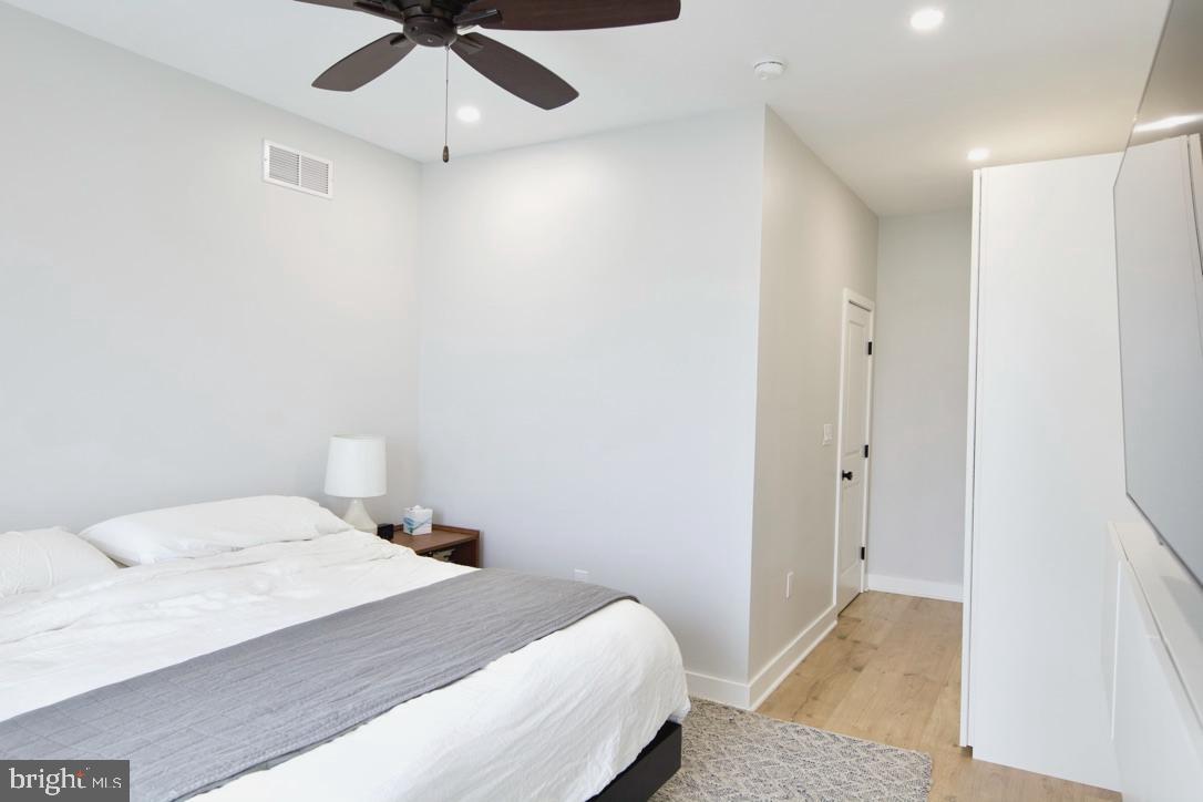 POINT BREEZE - Residential