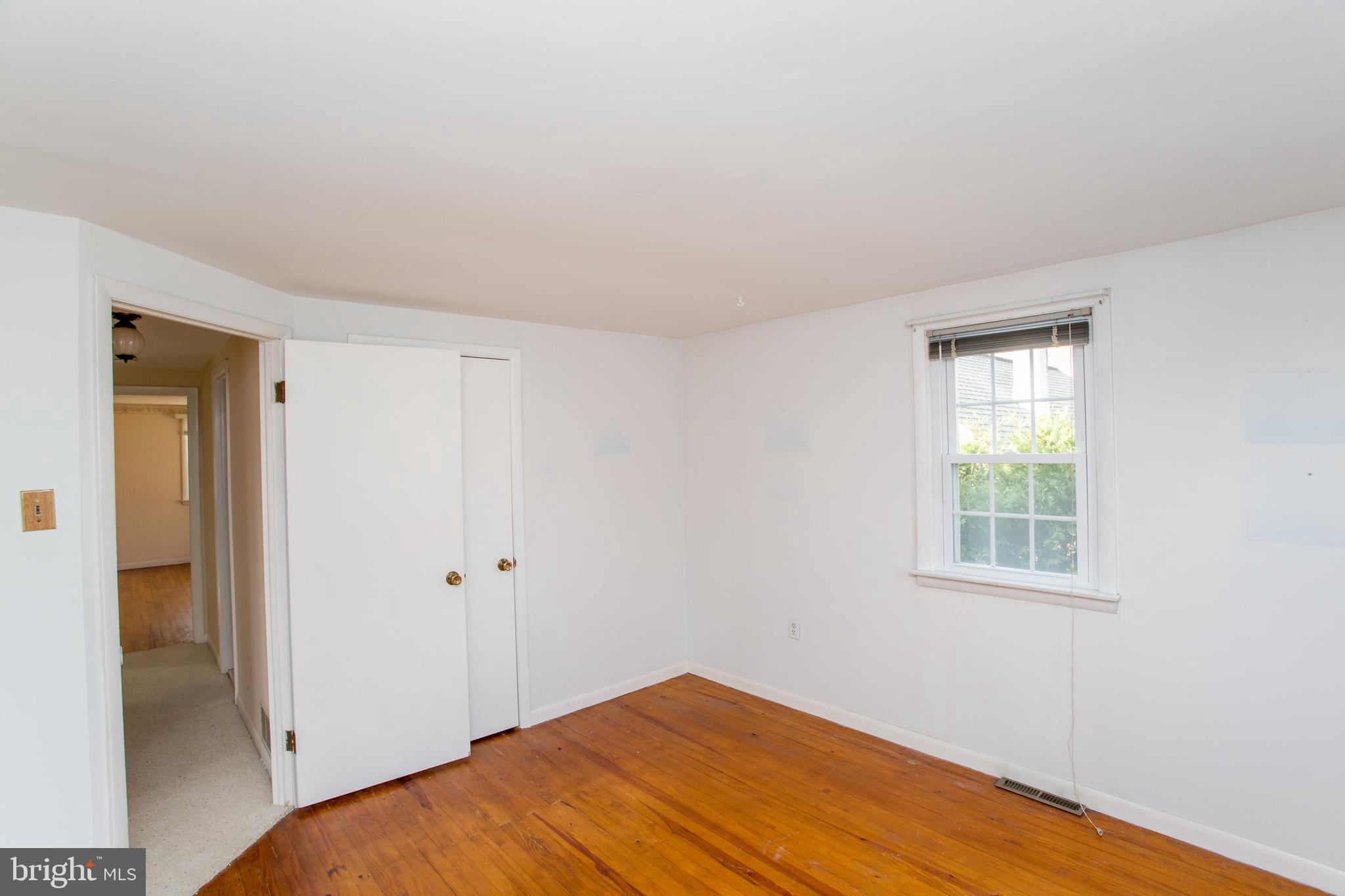 WILLOW MANOR - Residential