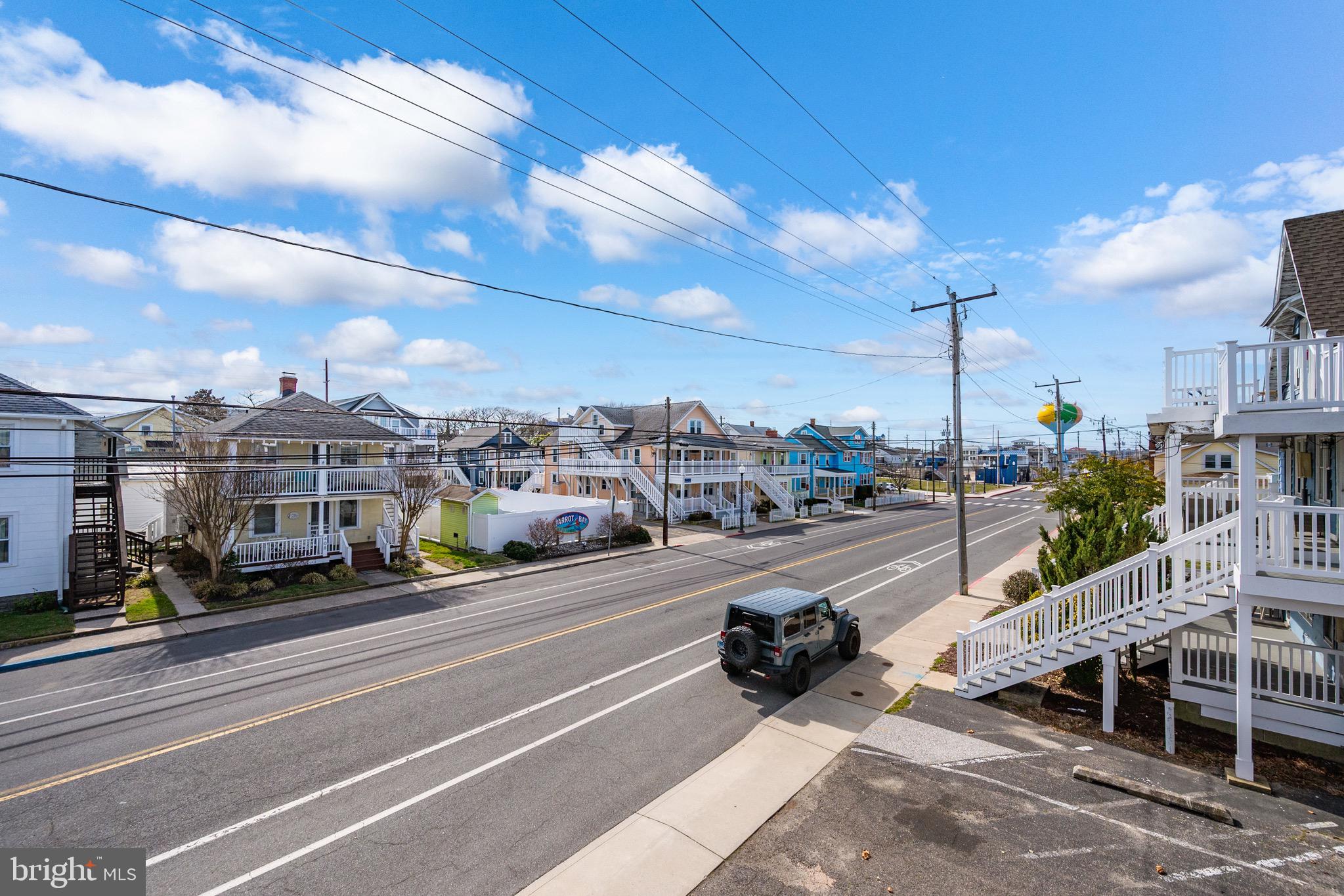 HITCHENS & TRIMPER - Residential