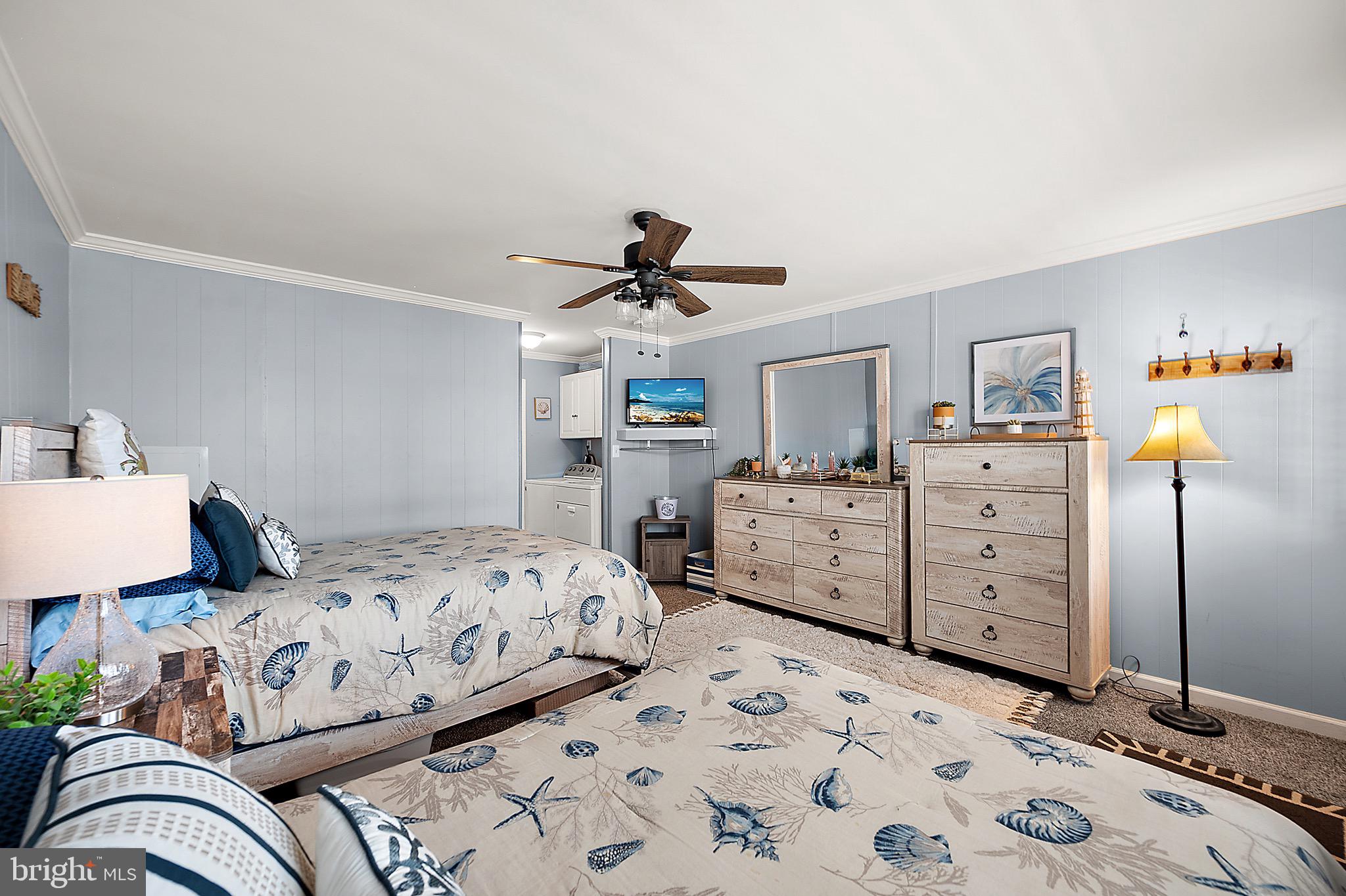 HITCHENS & TRIMPER - Residential