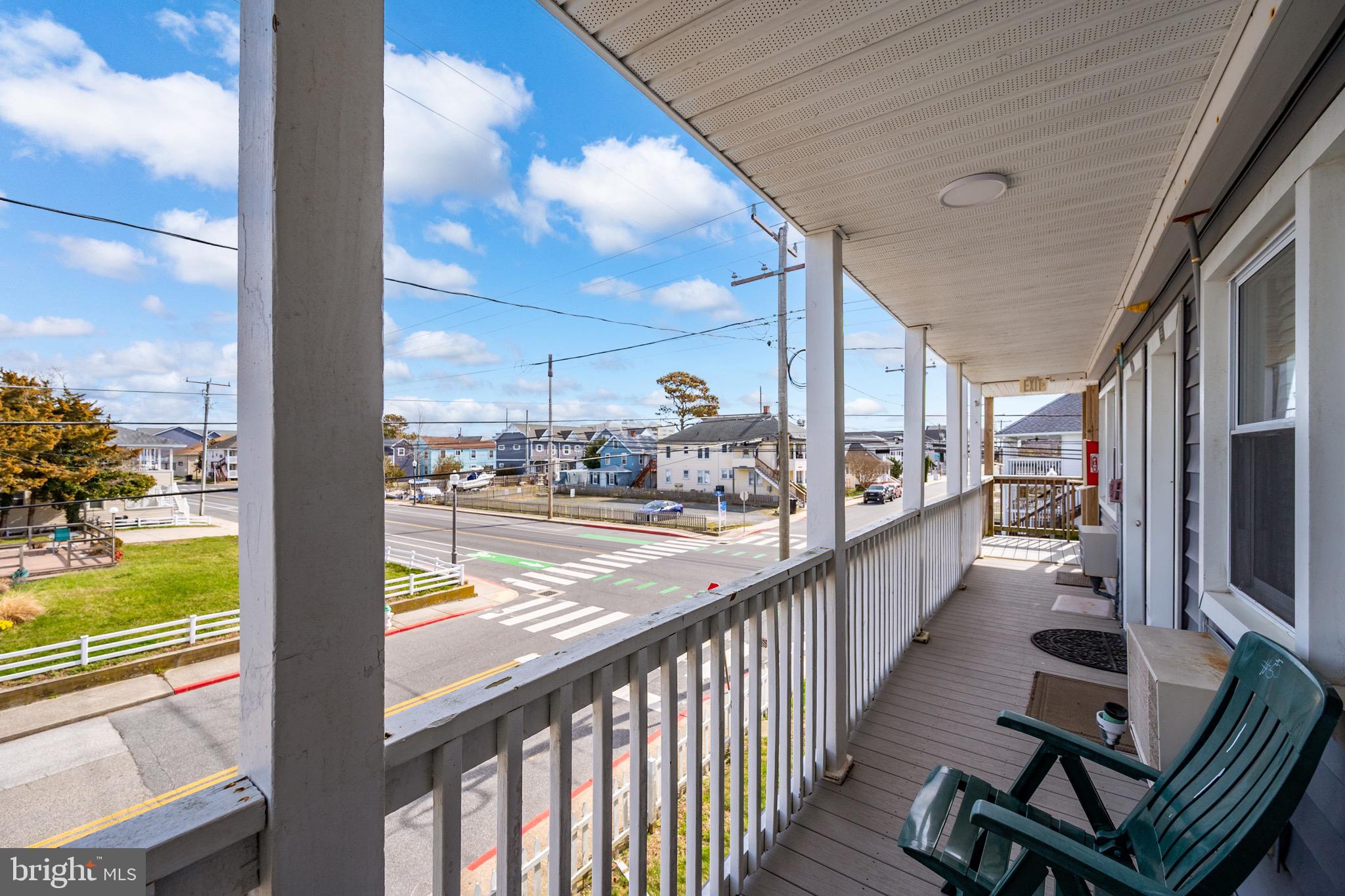 HITCHENS & TRIMPER - Residential