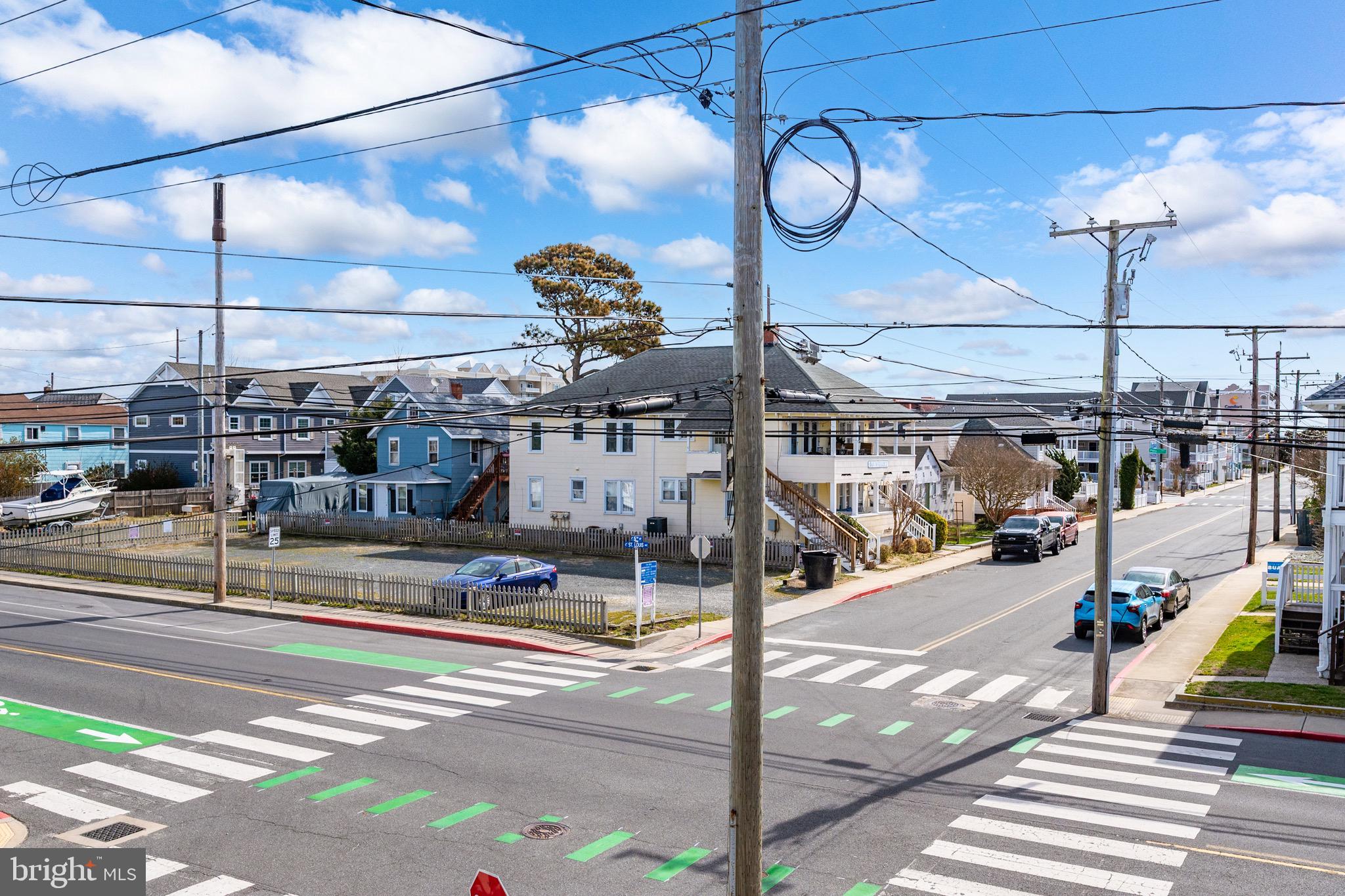 HITCHENS & TRIMPER - Residential