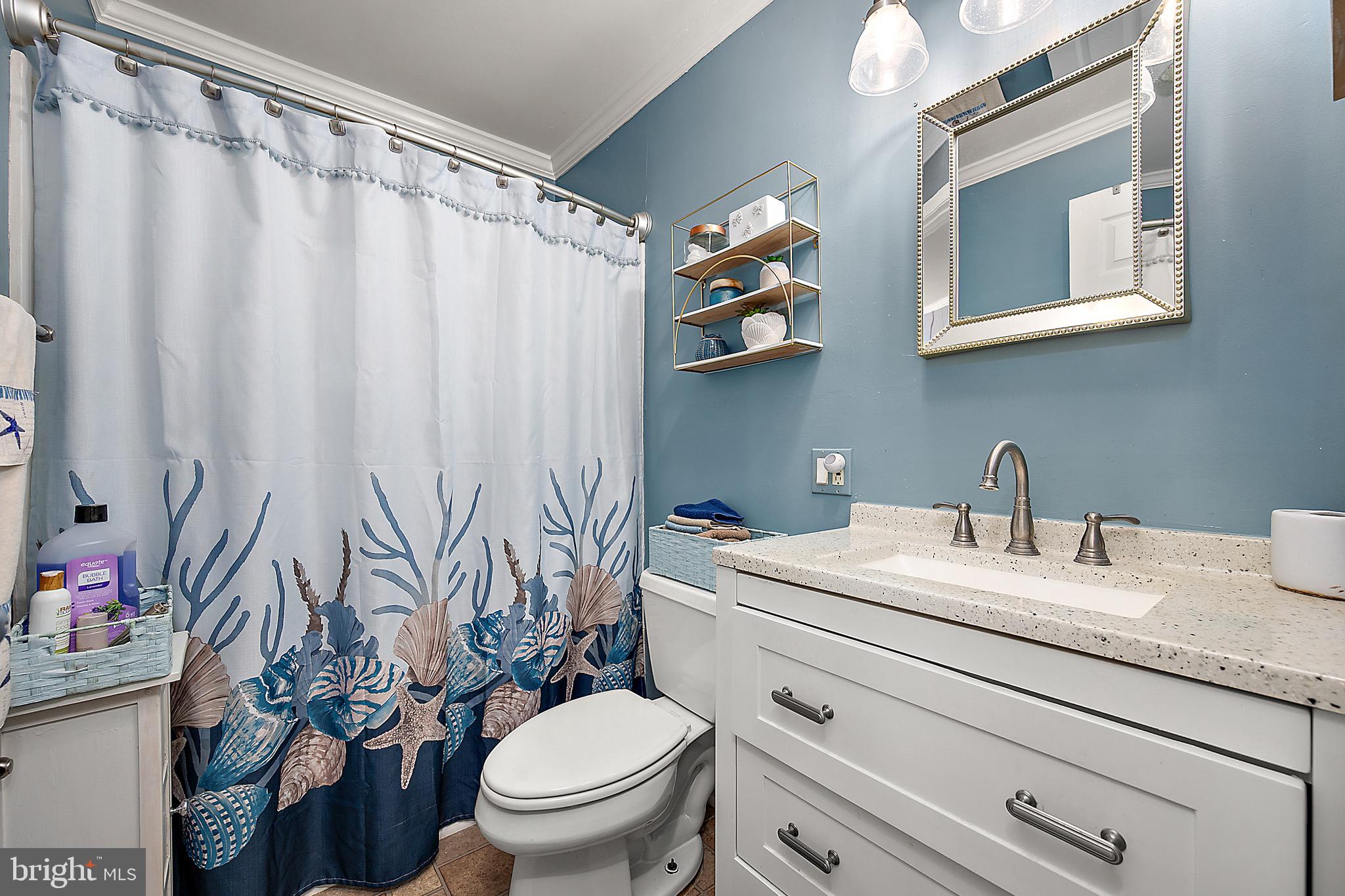 HITCHENS & TRIMPER - Residential