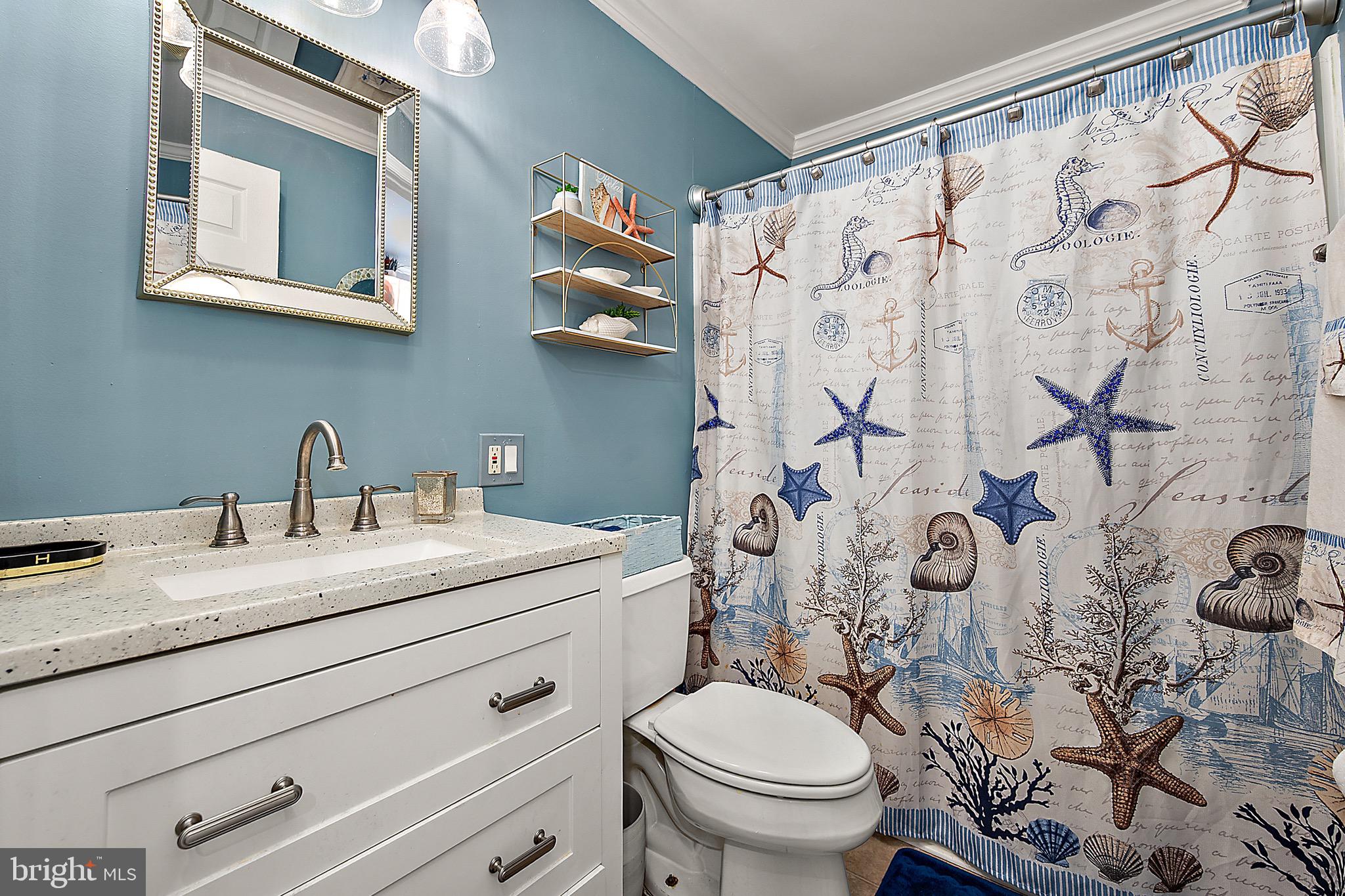 HITCHENS & TRIMPER - Residential