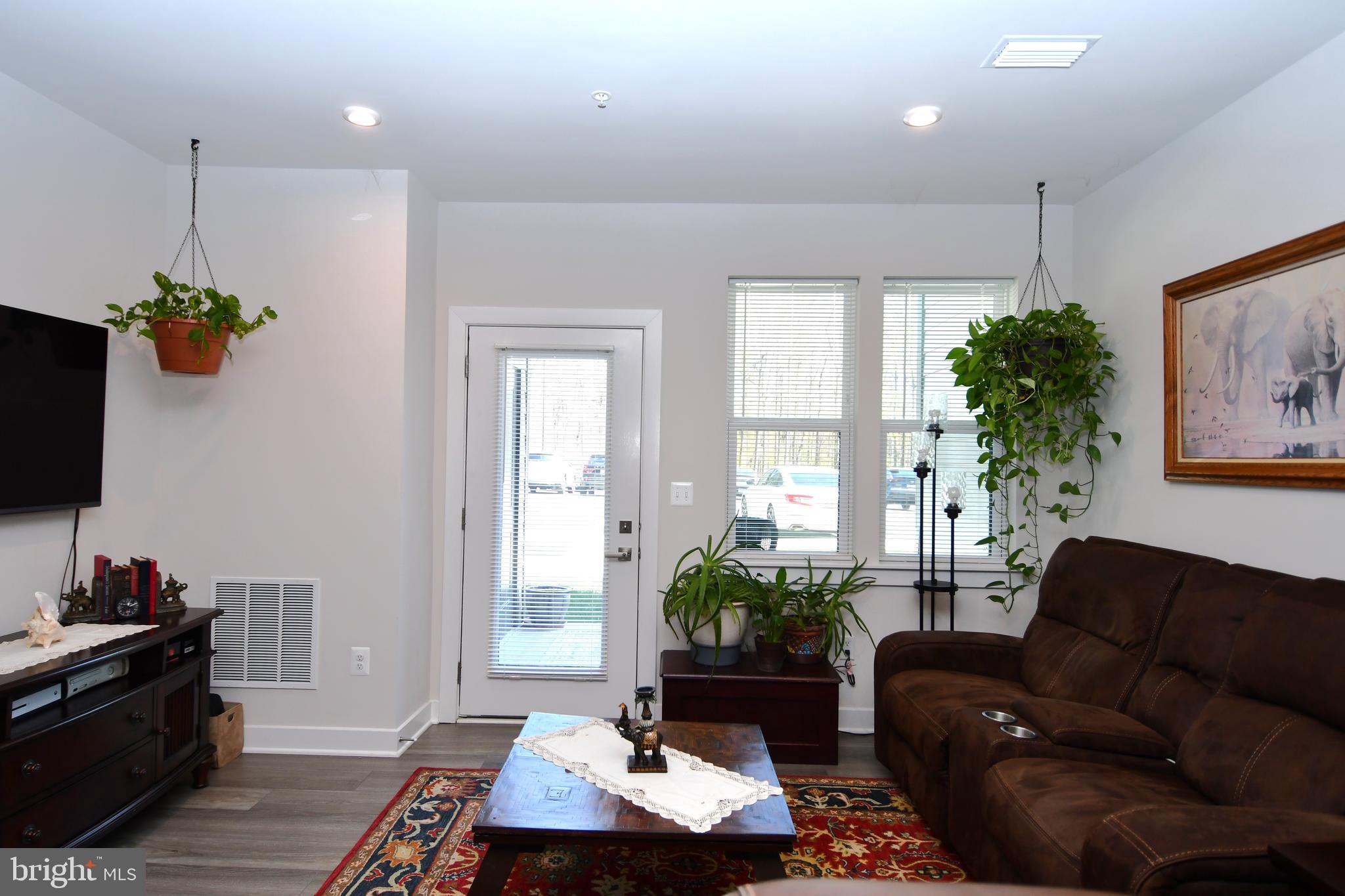 TURF VALLEY - Residential