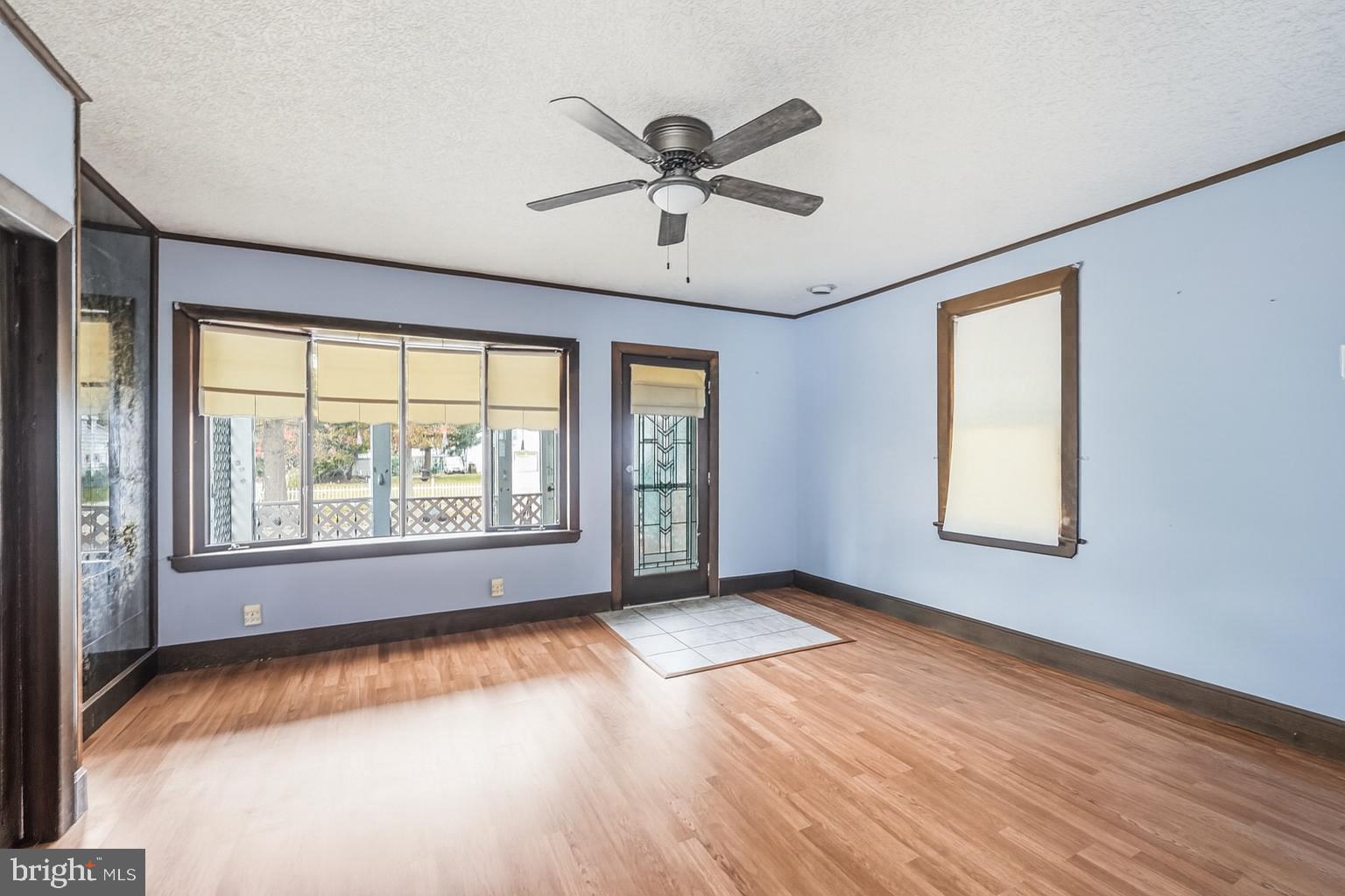 134 W CENTRAL AVENUE