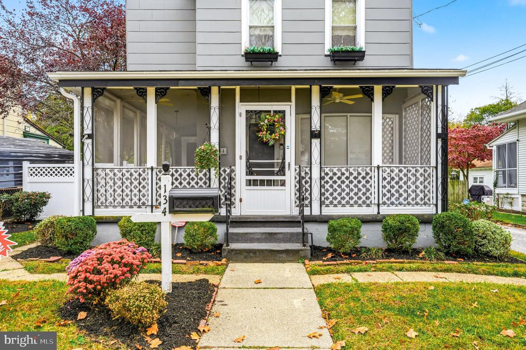 Photo of 134 W Central Avenue, BLACKWOOD, NJ 08012 (MLS # NJCD2105142)