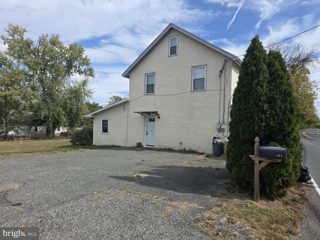 Photo of 203 E Cedarville Rd, POTTSTOWN, PA 19465 (MLS # PACT2111488)