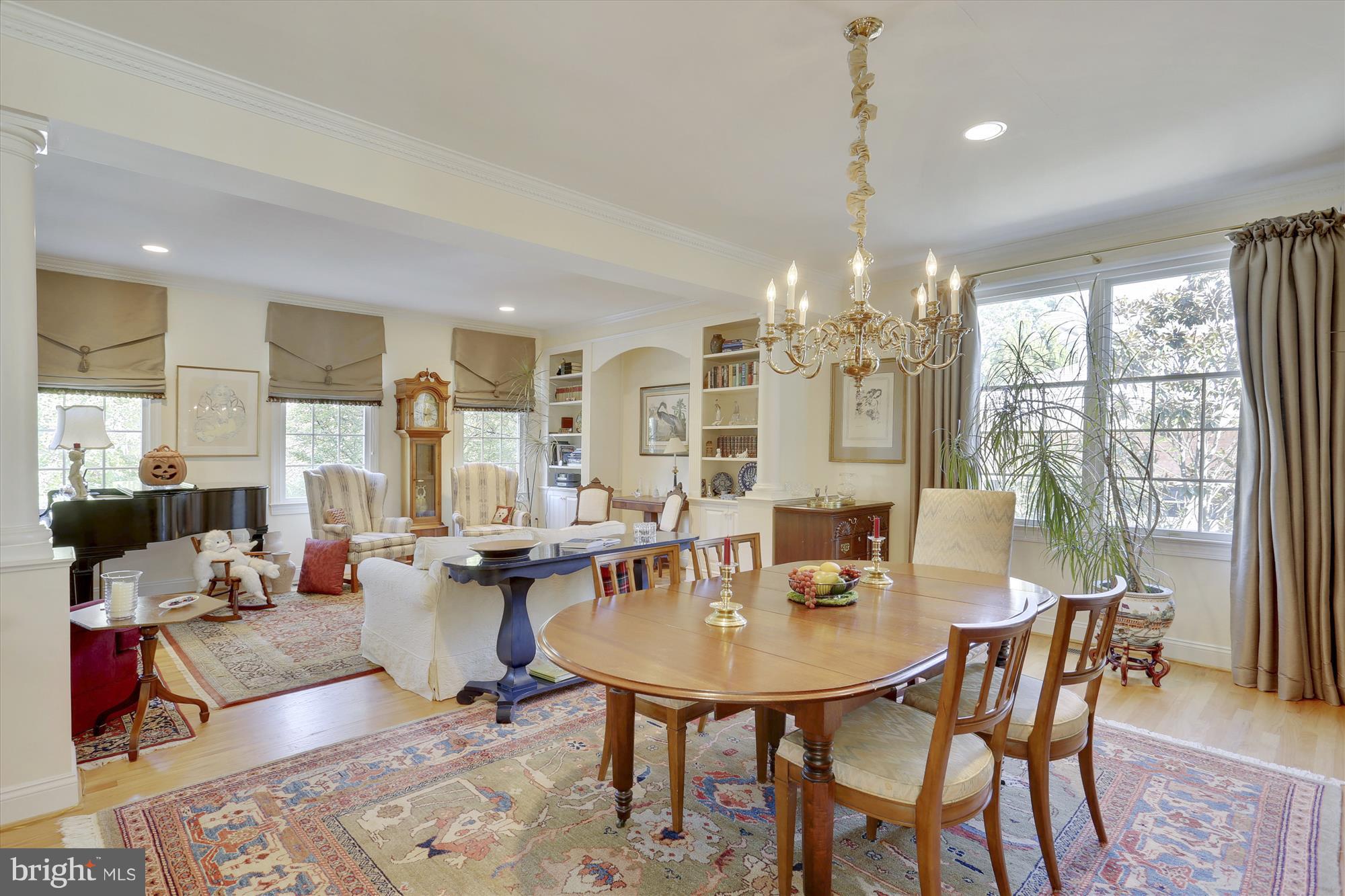 CHEVY CHASE GARDENS - Residential