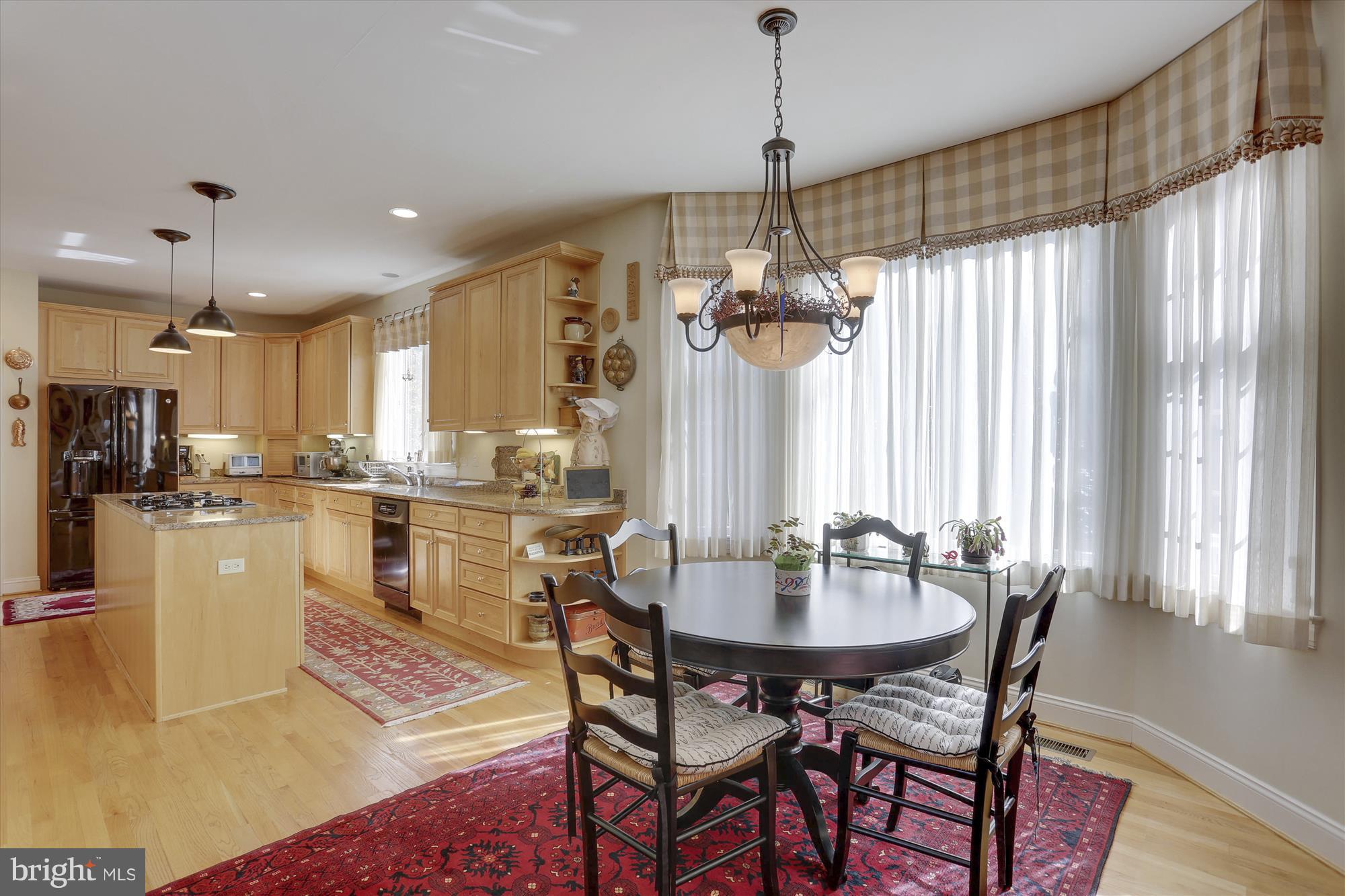CHEVY CHASE GARDENS - Residential