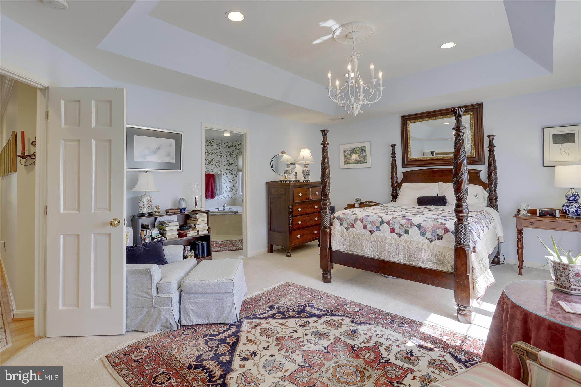 CHEVY CHASE GARDENS - Residential
