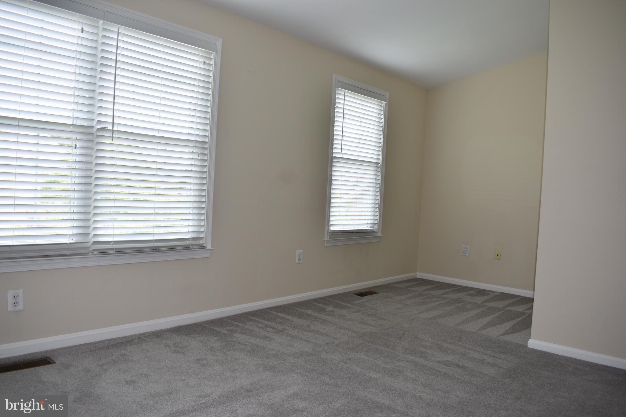 KINGSTOWNE - Residential Lease