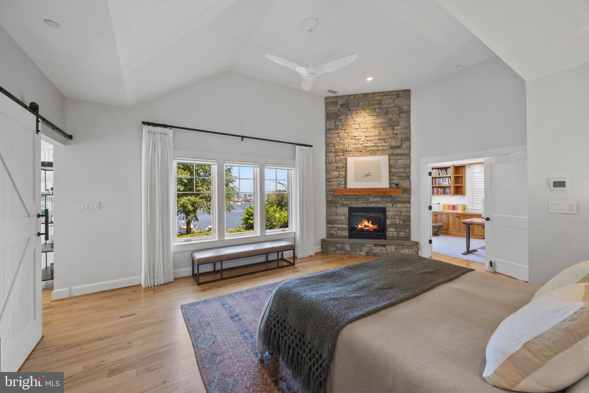 HARBOR VIEW - Residential