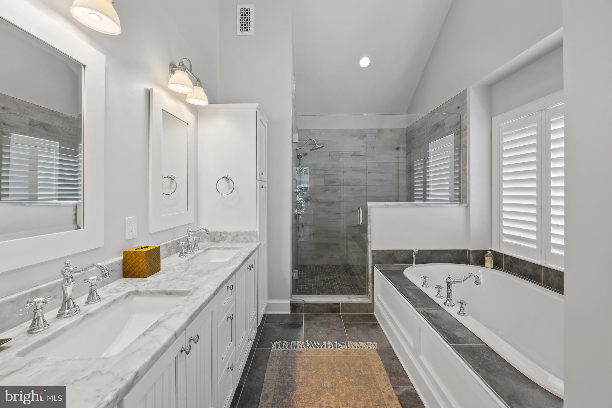 HARBOR VIEW - Residential