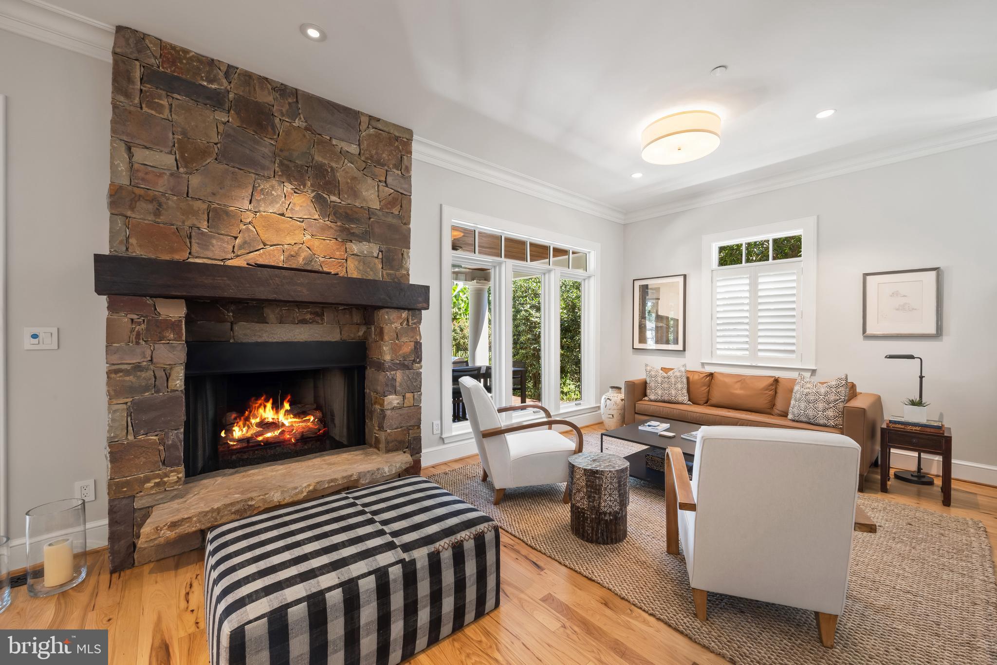 HARBOR VIEW - Residential