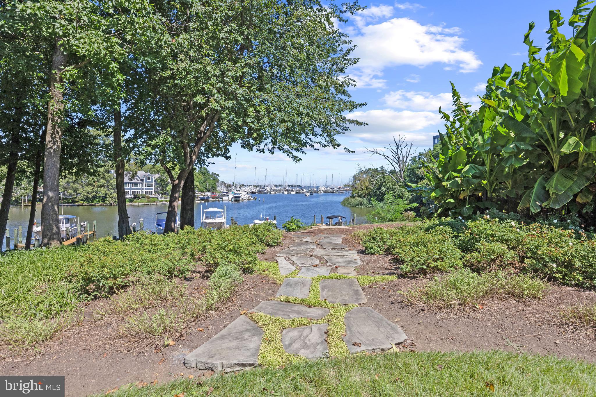 HARBOR VIEW - Residential