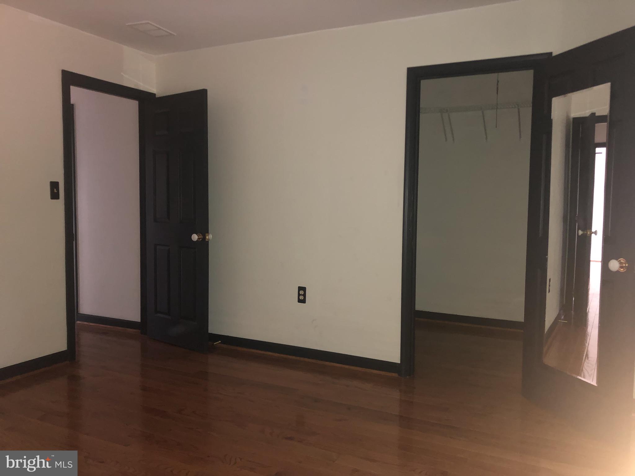 RESTON - Residential Lease