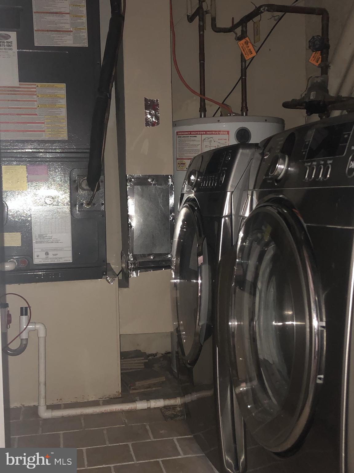 RESTON - Residential Lease