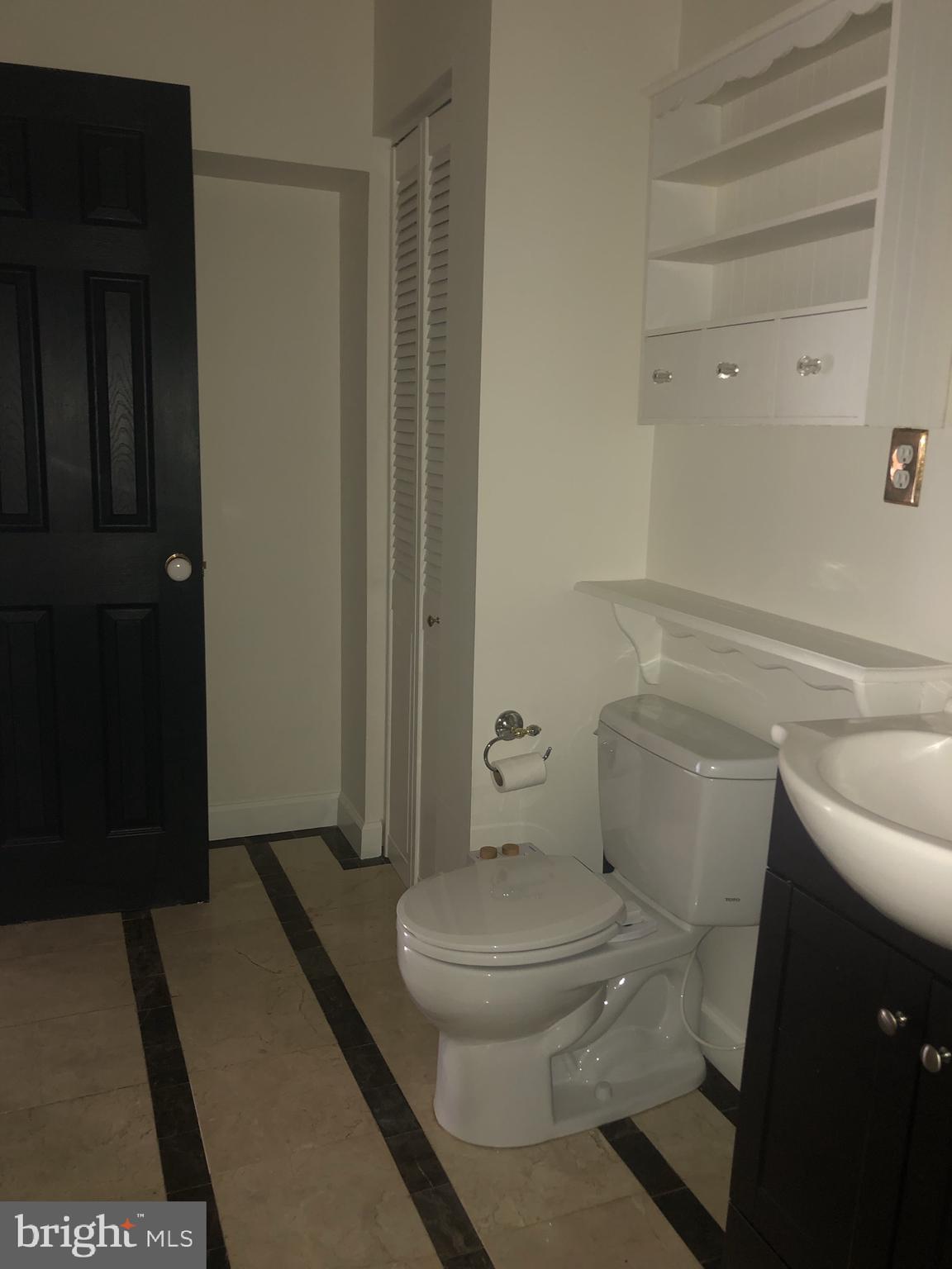 RESTON - Residential Lease