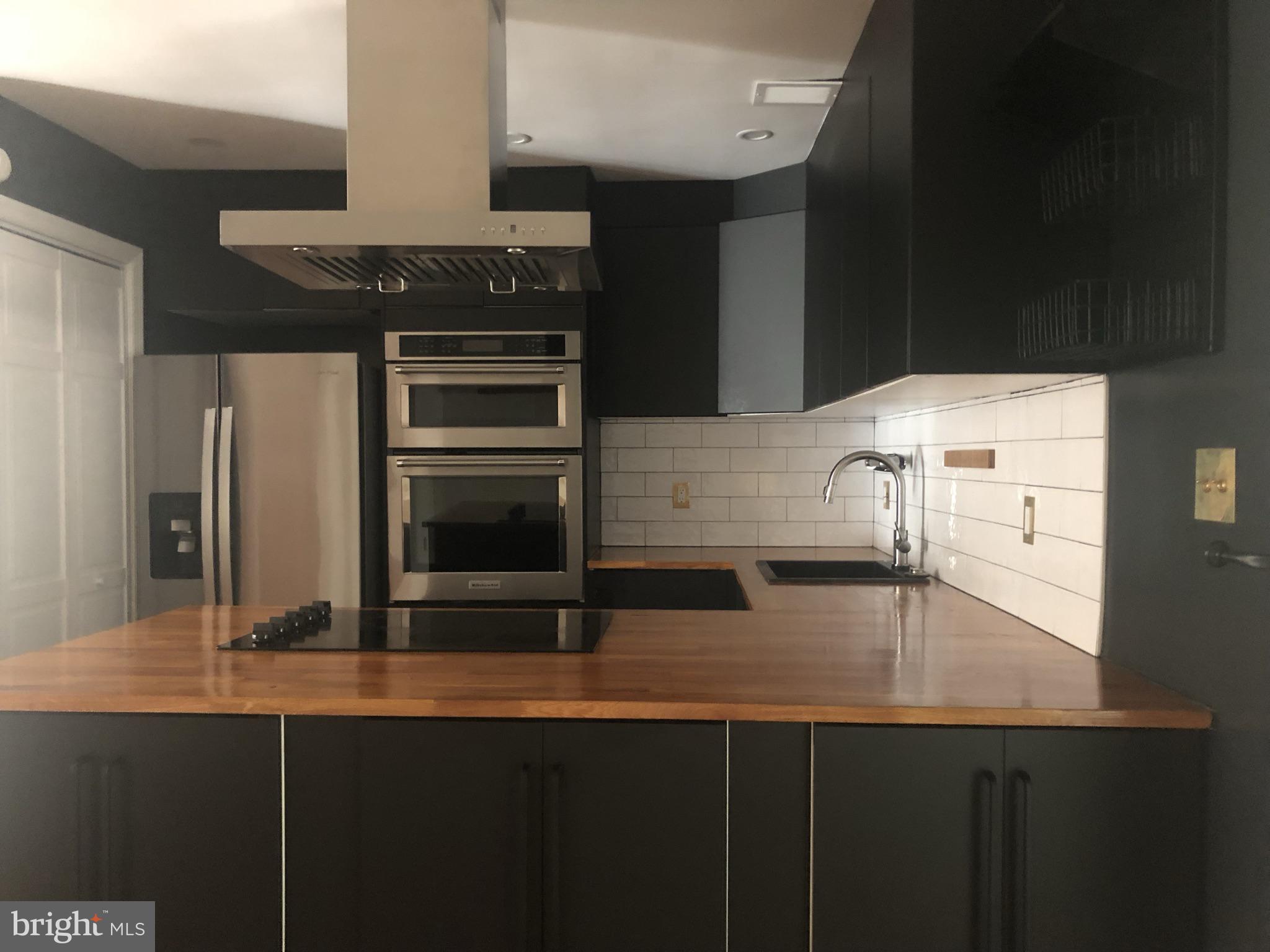 RESTON - Residential Lease