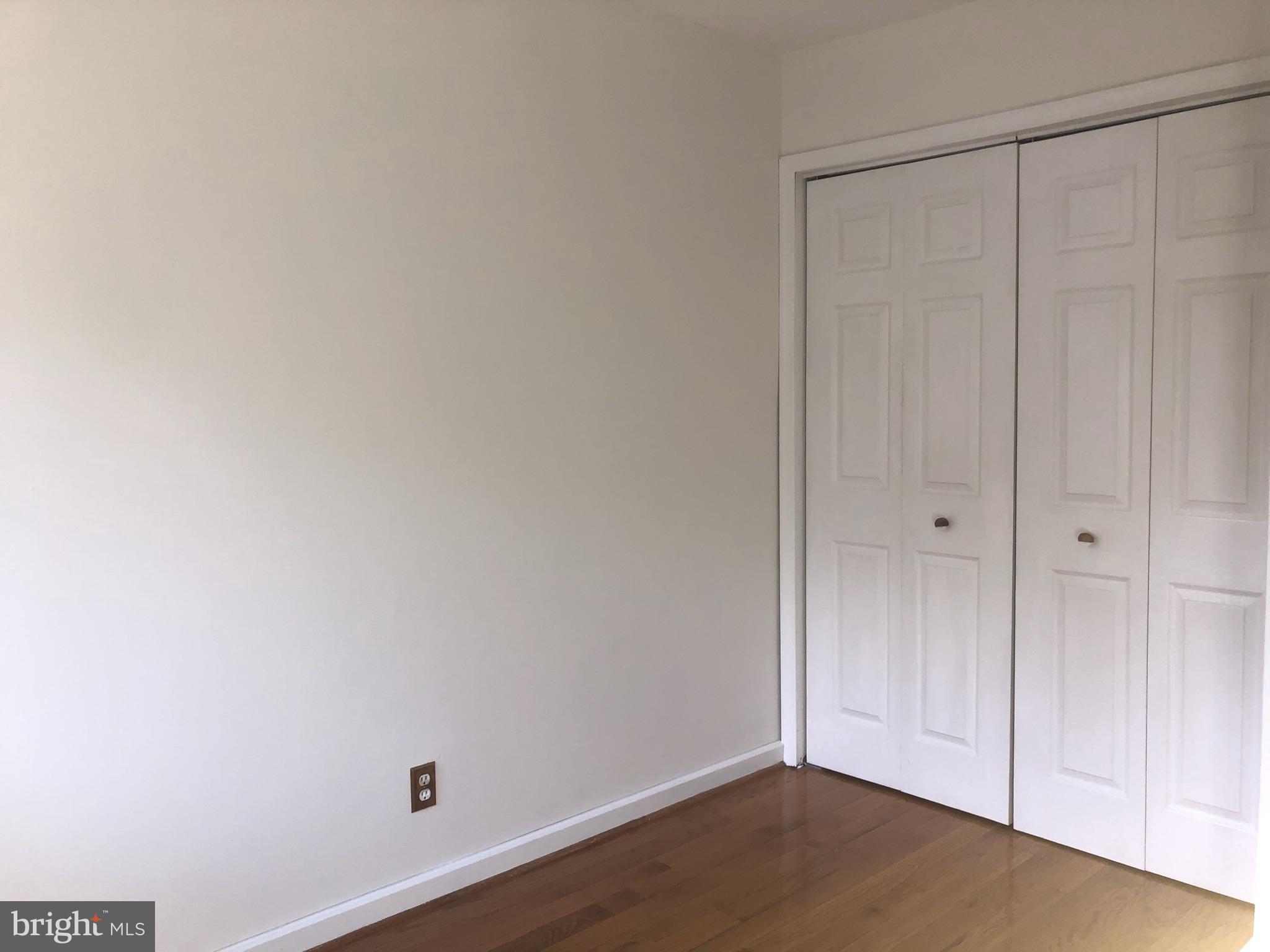 RESTON - Residential Lease