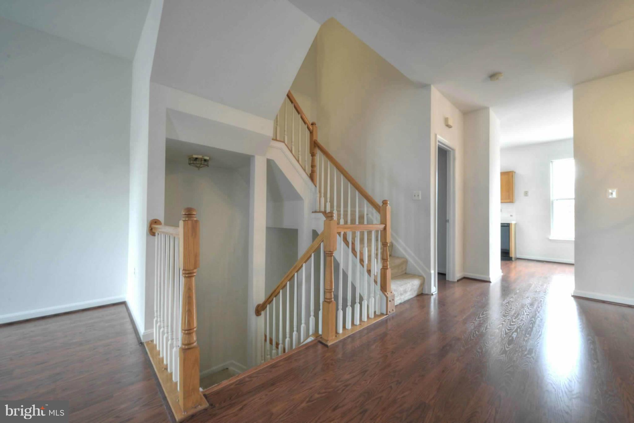 CENTRE RIDGE LAND BAY - Residential