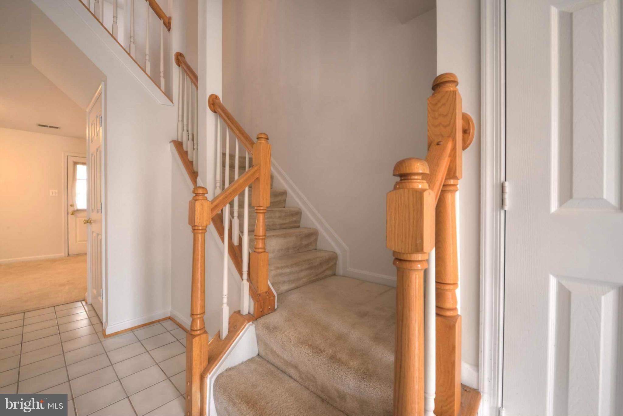 CENTRE RIDGE LAND BAY - Residential