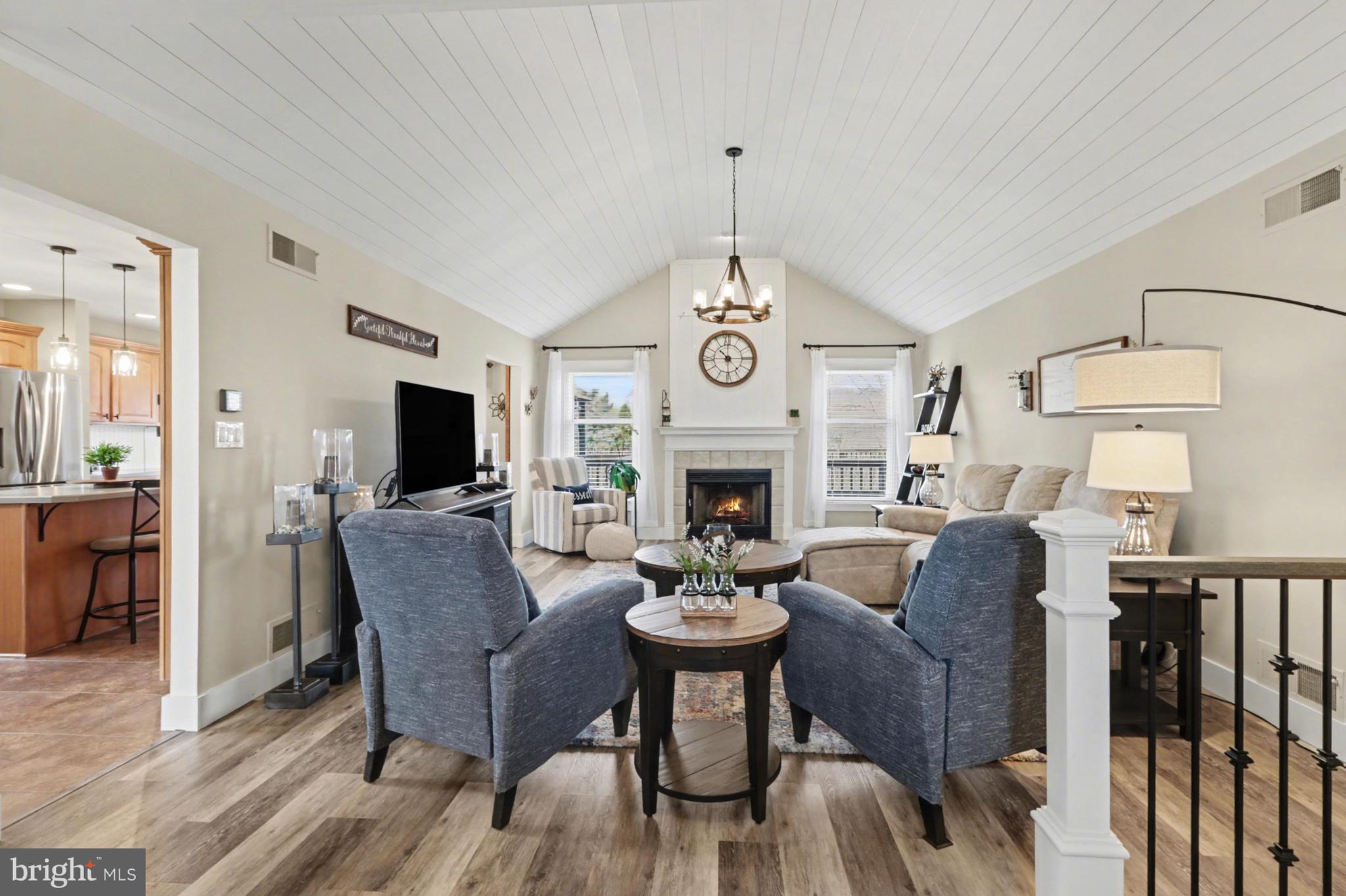 THE MEADOWS - Residential