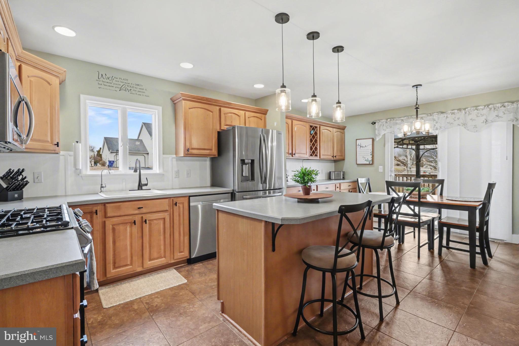 THE MEADOWS - Residential