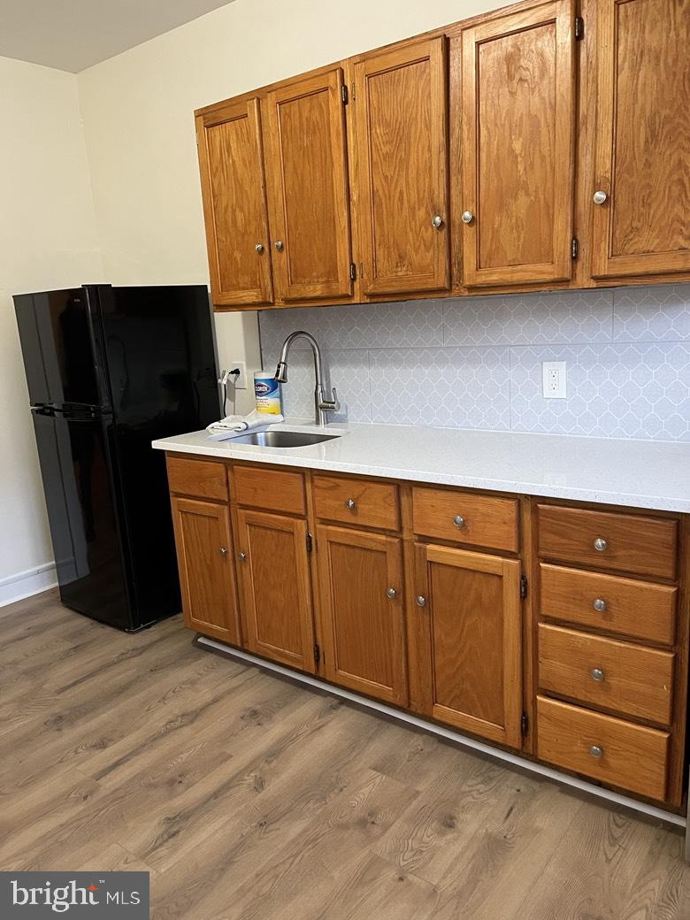 MAYFAIR (WEST) - Residential Lease