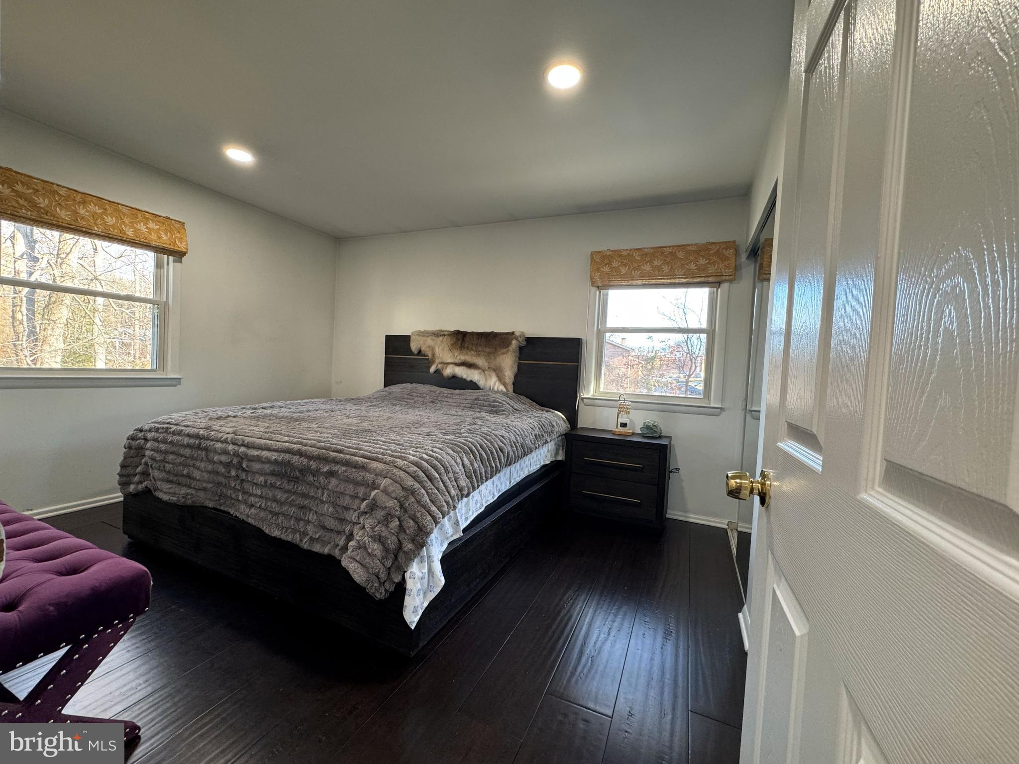 VIENNA WOODS - Residential