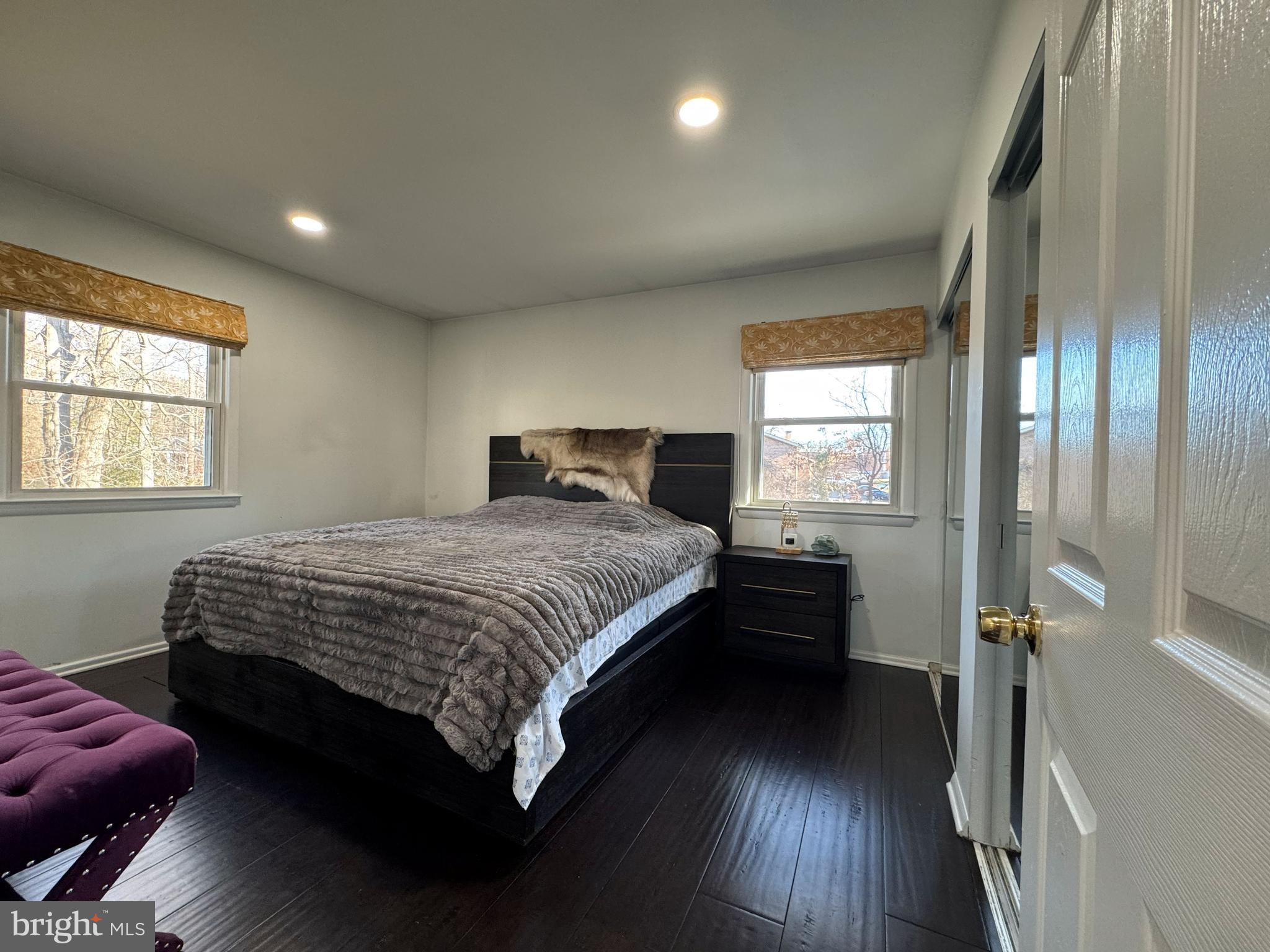 VIENNA WOODS - Residential