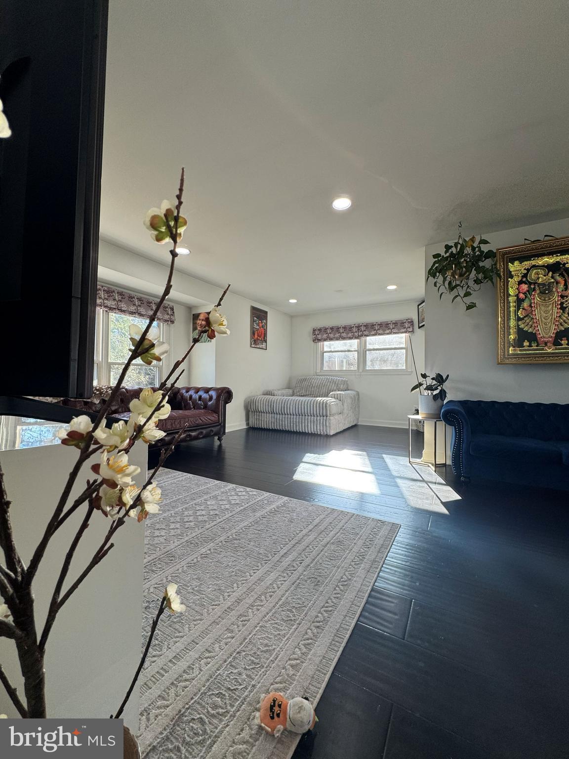 VIENNA WOODS - Residential