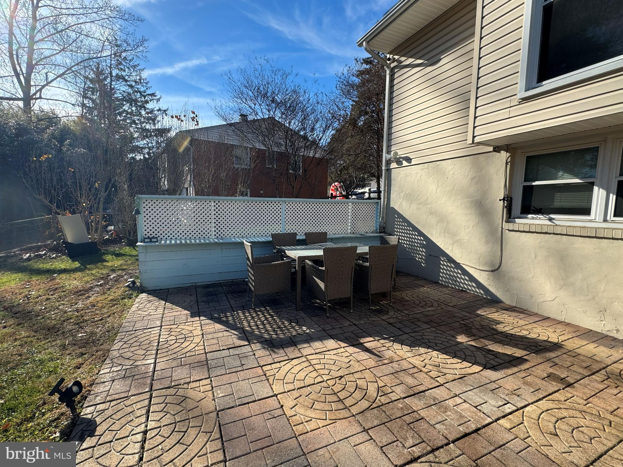 VIENNA WOODS - Residential