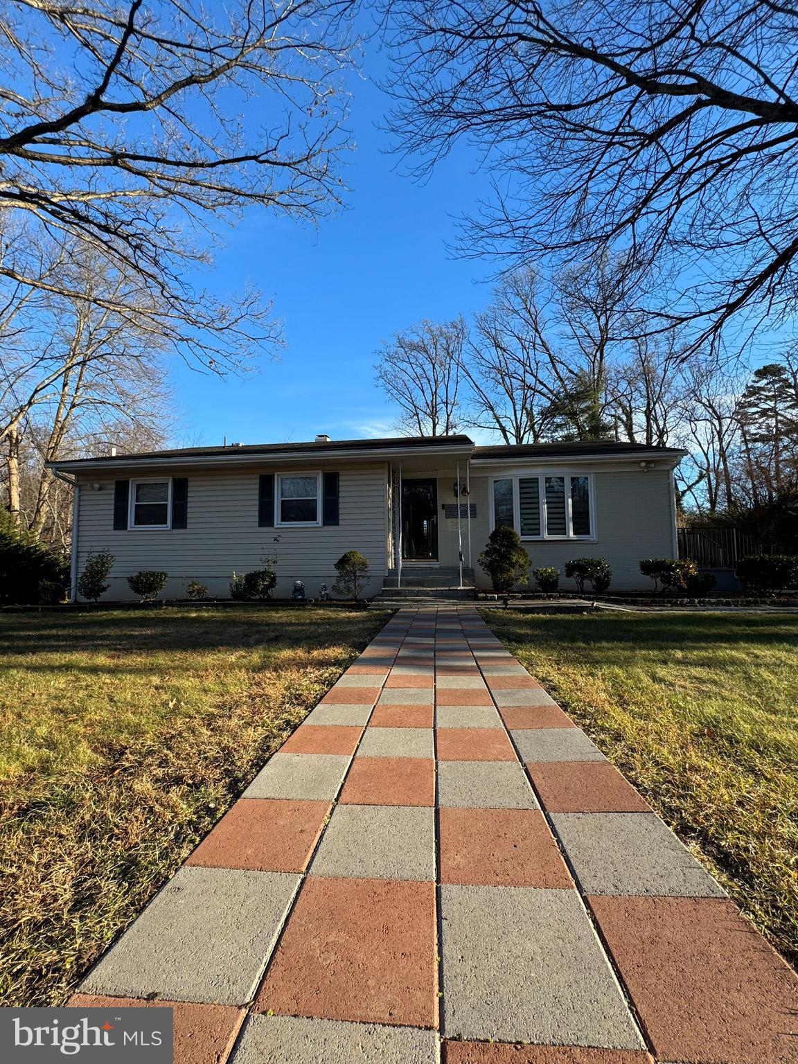 VIENNA WOODS - Residential