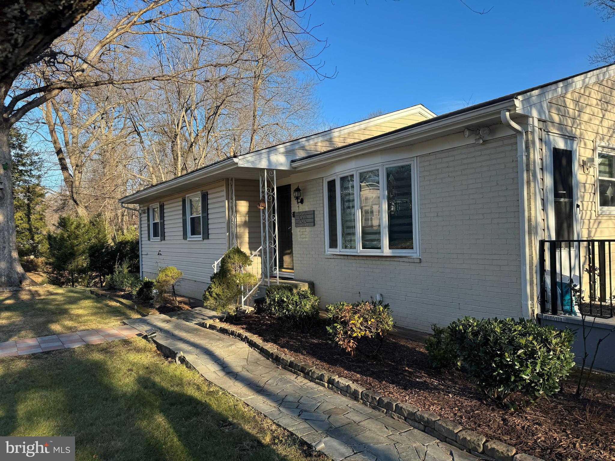 VIENNA WOODS - Residential