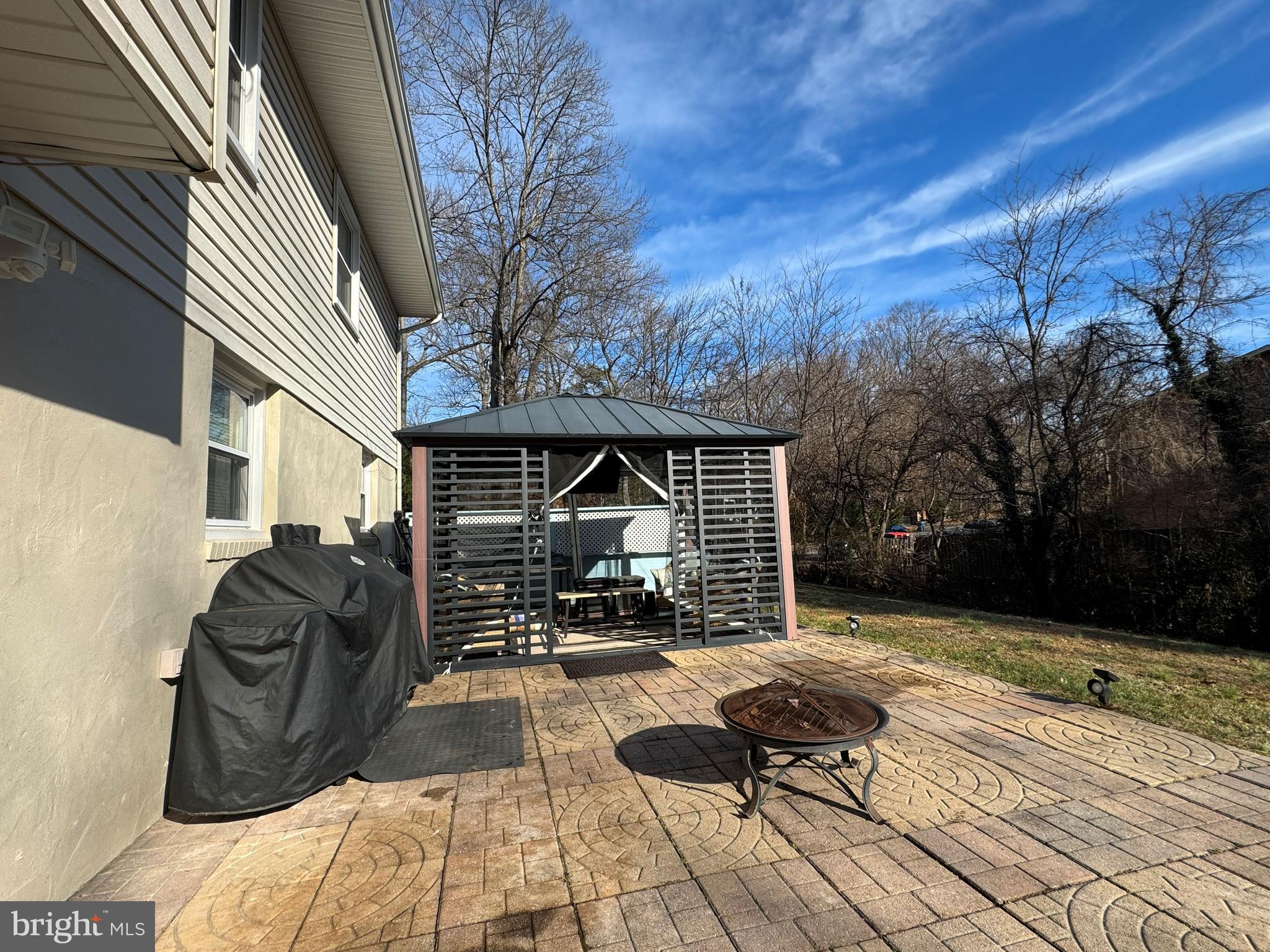 VIENNA WOODS - Residential